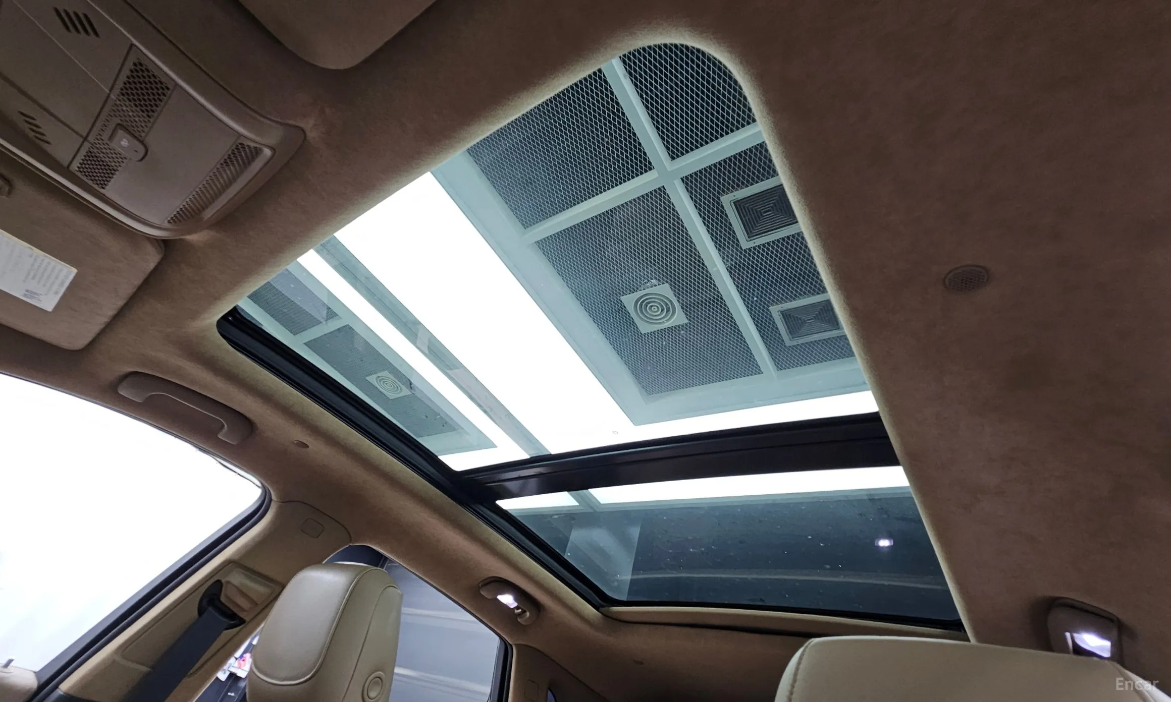 Cadillac XT5 превью 18
