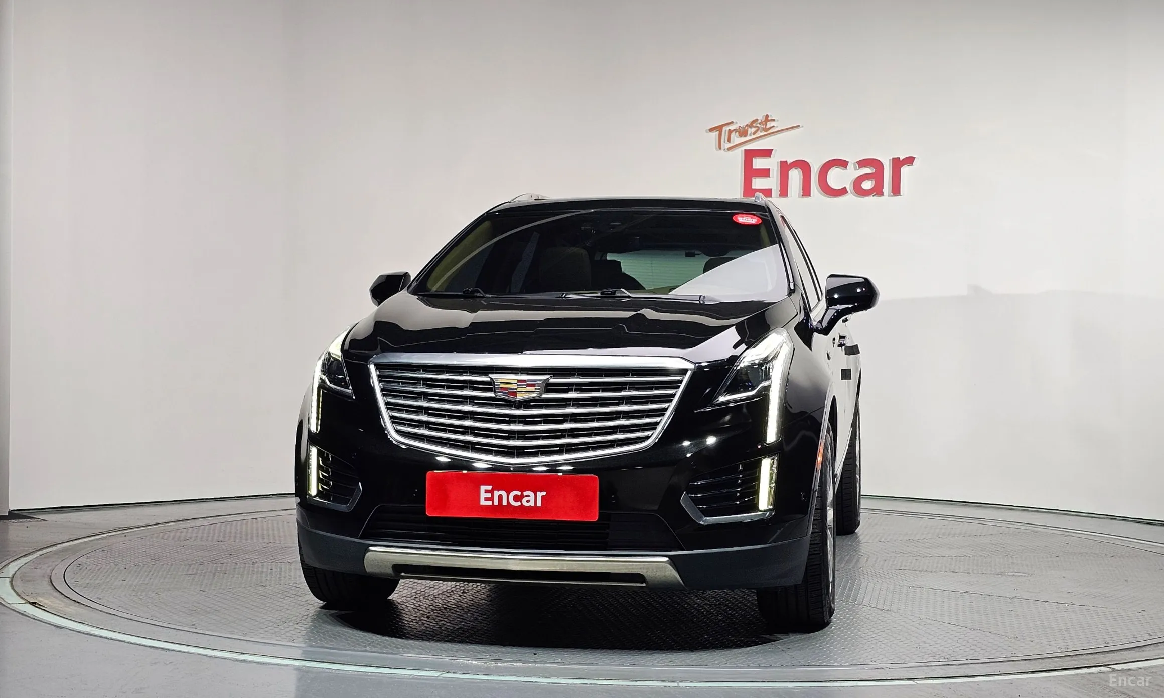 Cadillac XT5 превью 3