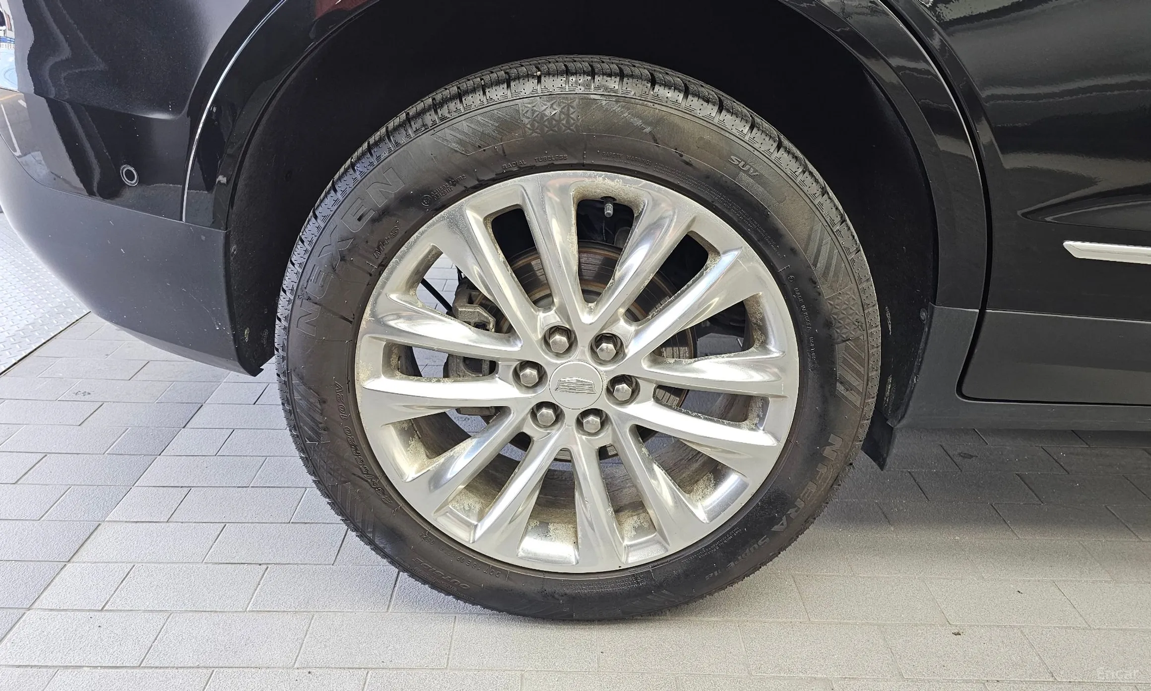 Cadillac XT5 превью 5