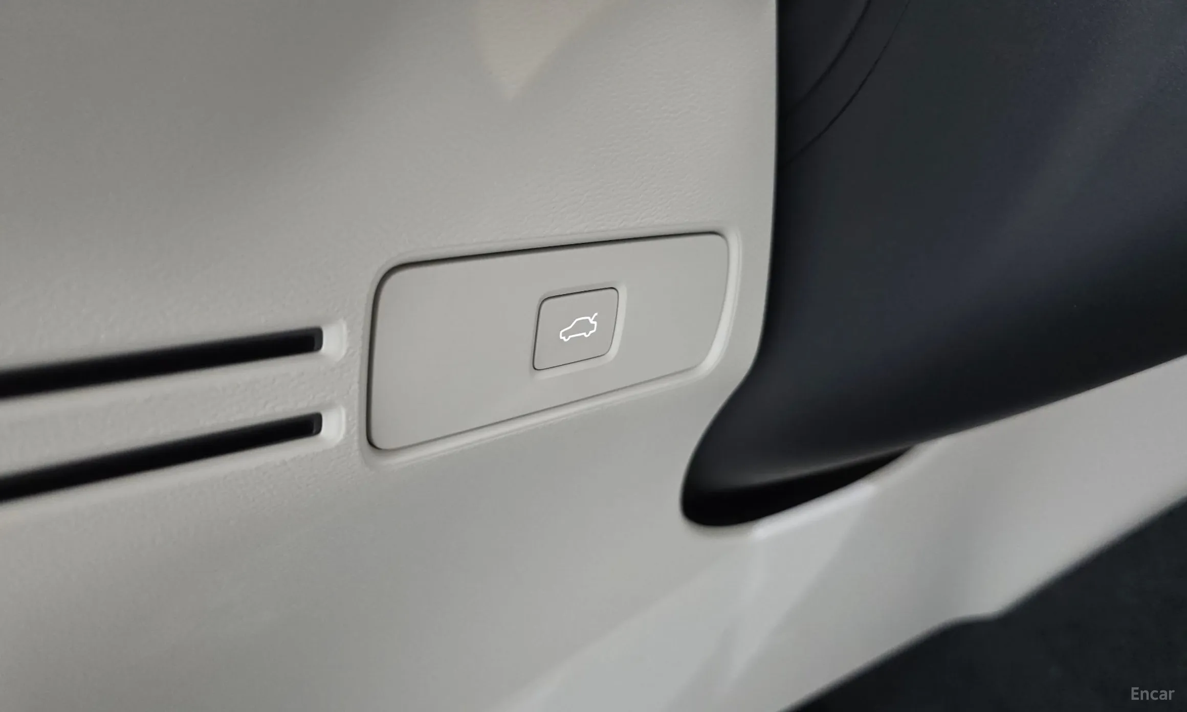 Volvo XC40 превью 15