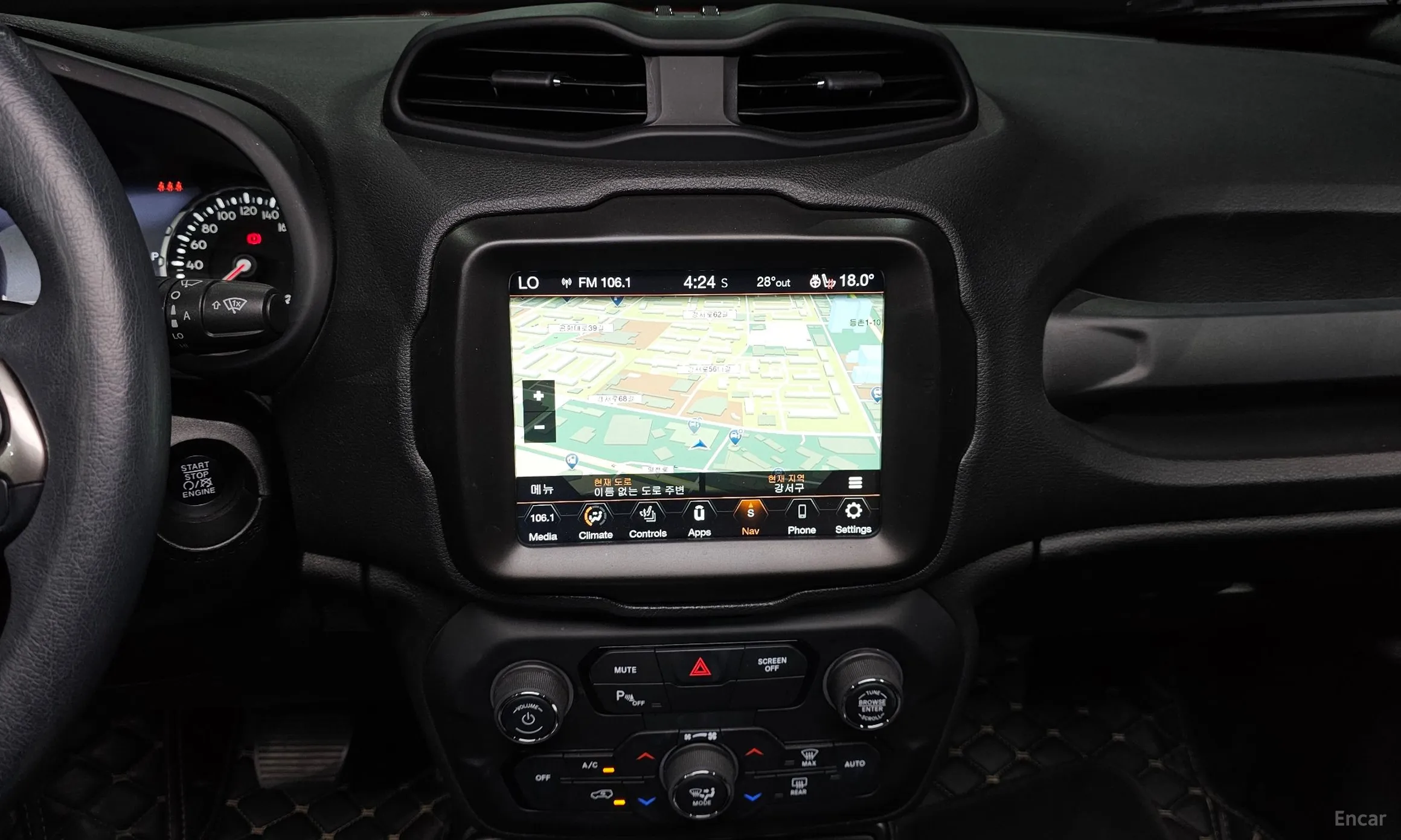 Jeep Renegade превью 14