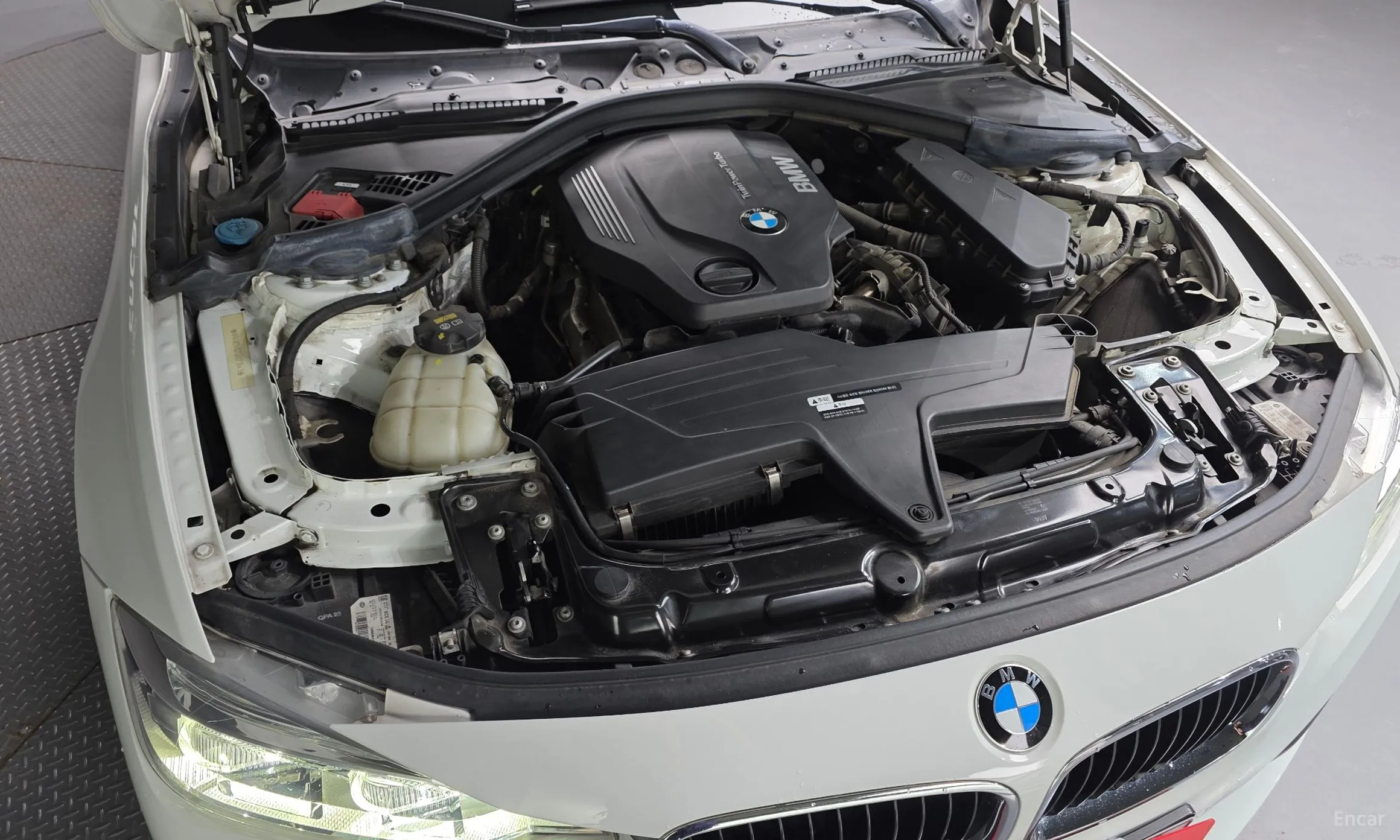 BMW 3 Series (F30) превью 6