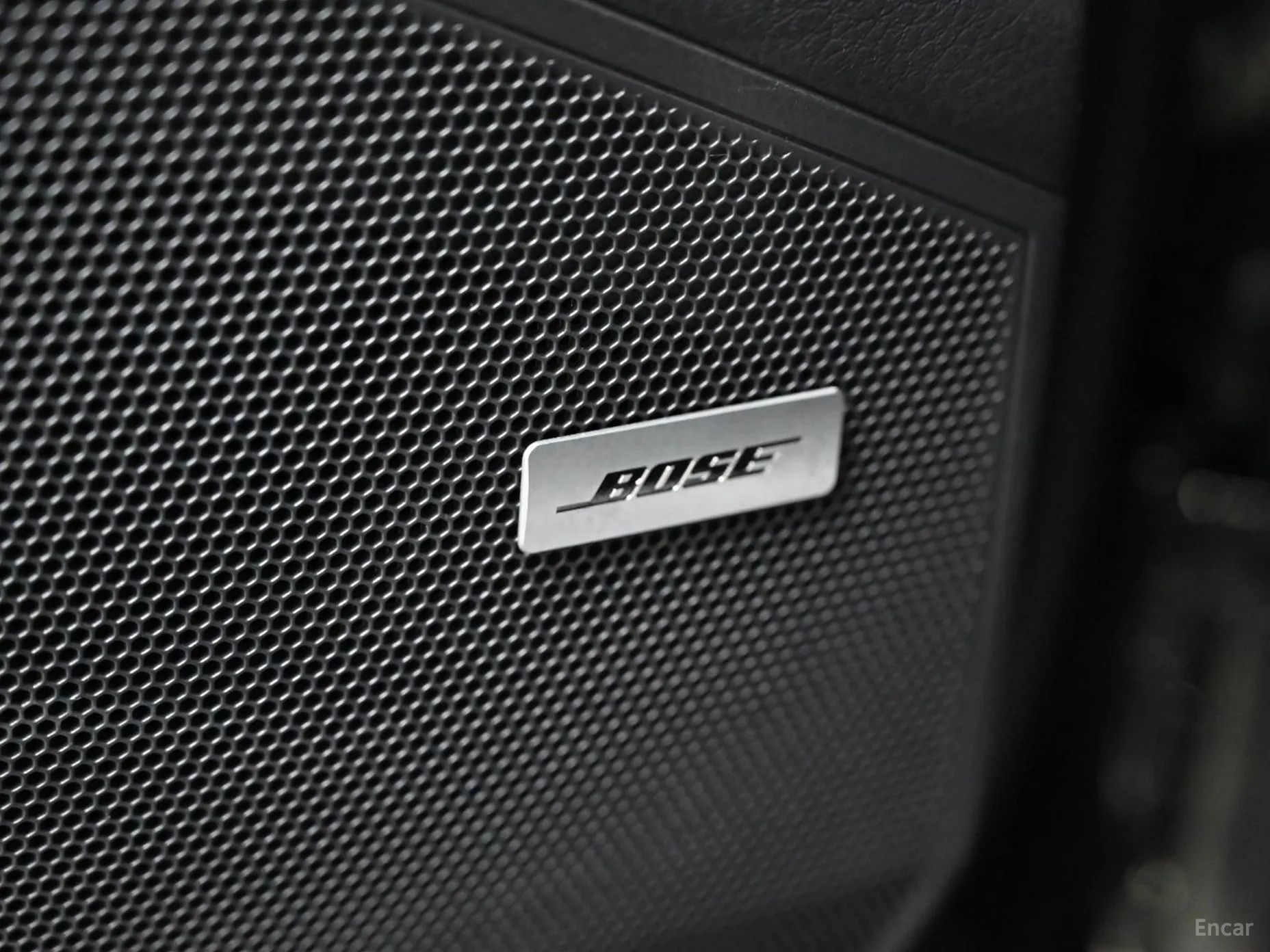 Porsche Cayenne (PO536) превью 19