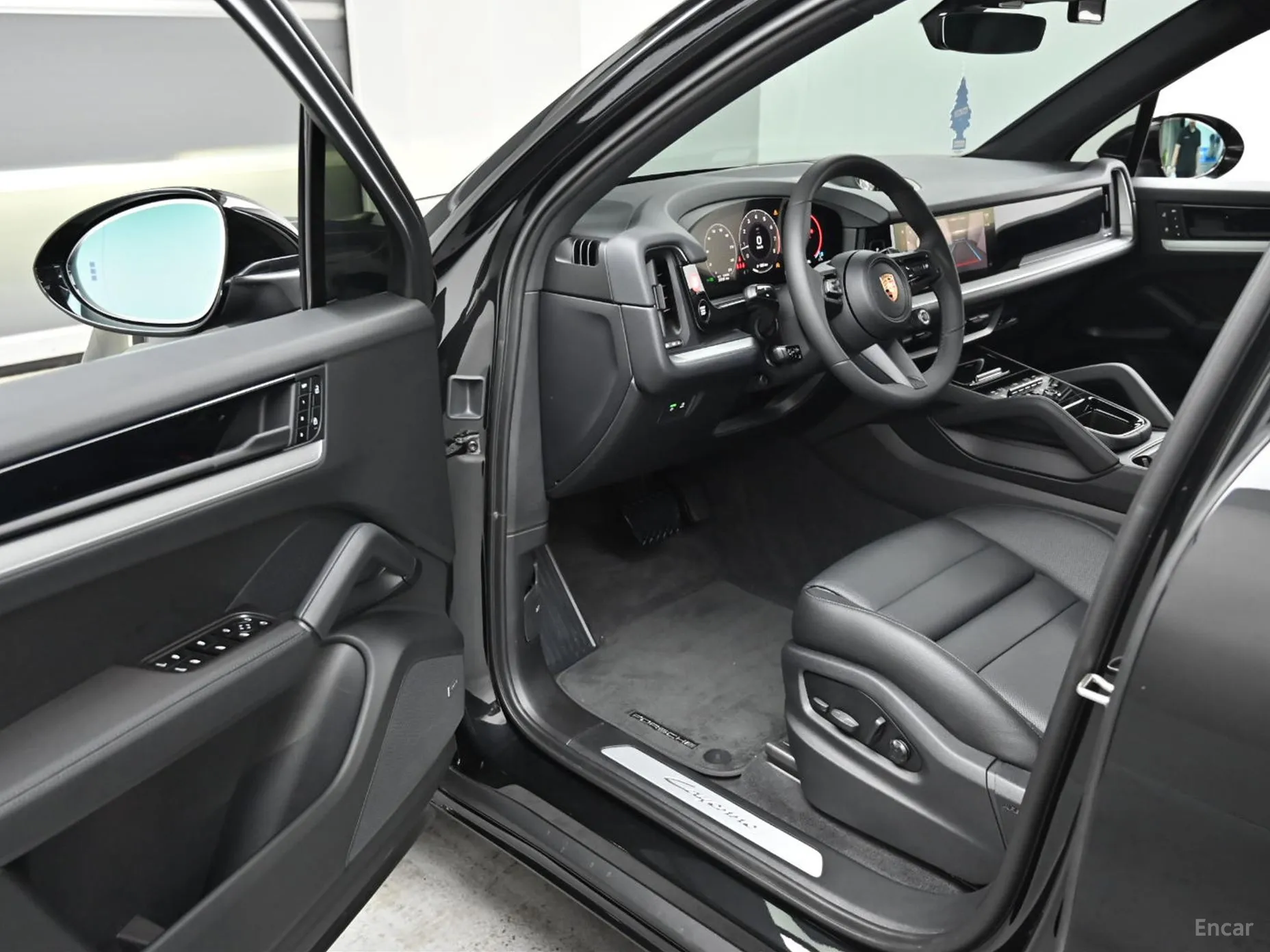 Porsche Cayenne (PO536) превью 7