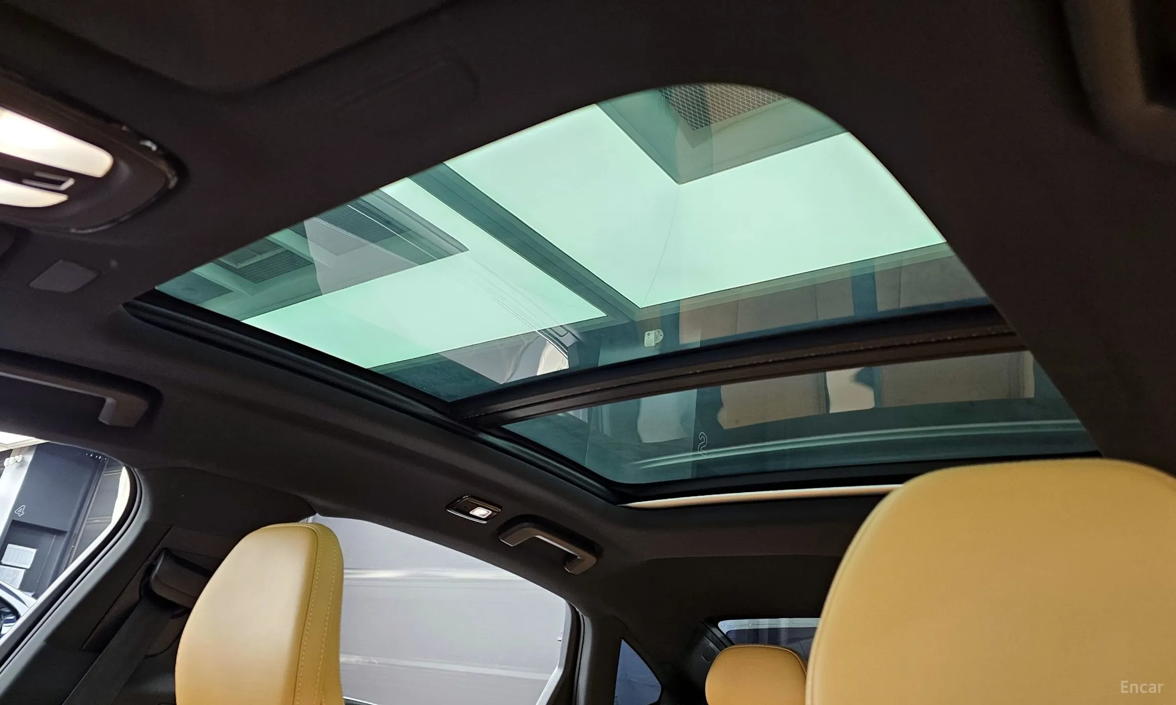 Volvo S90 превью 18