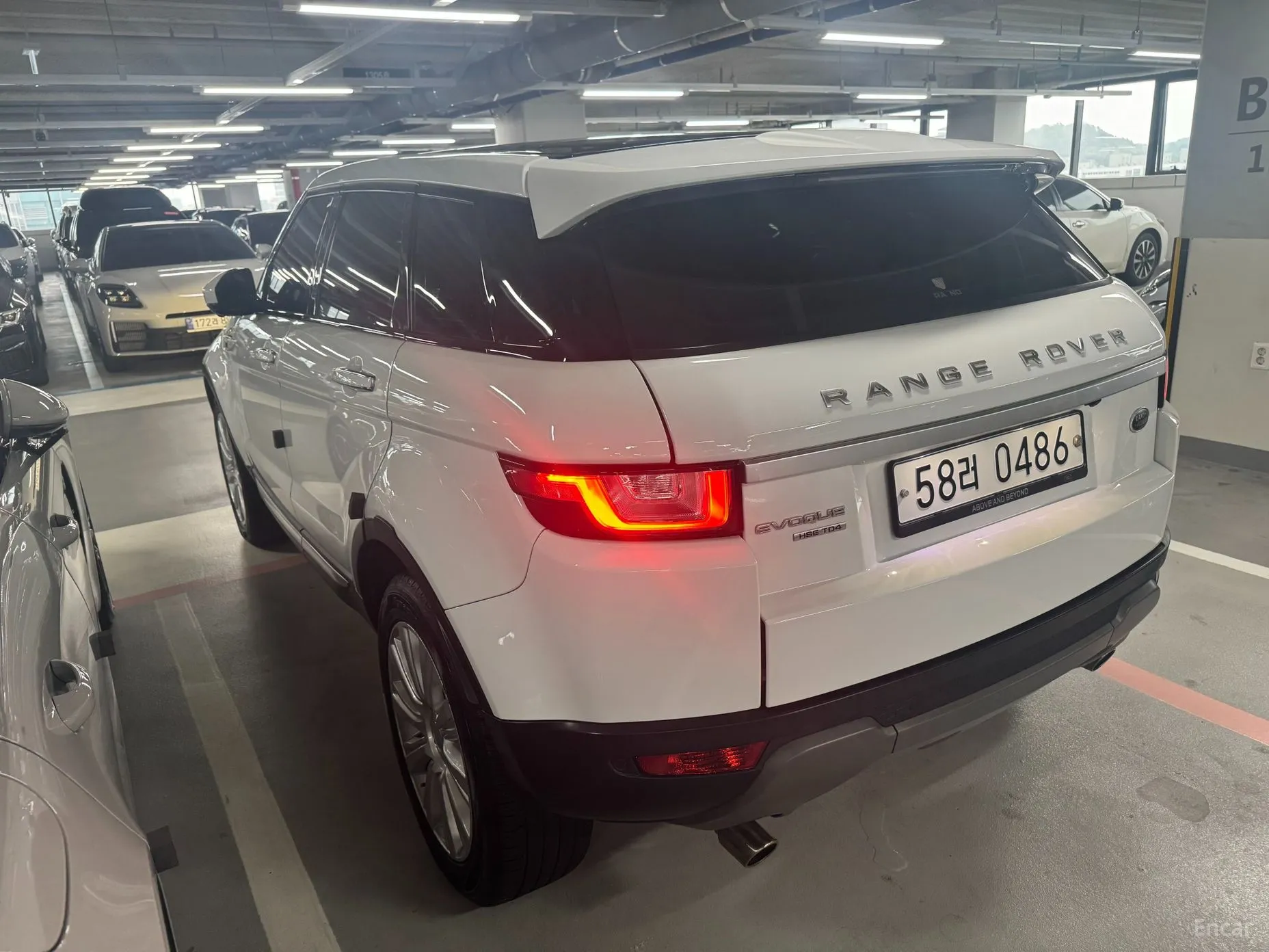 Land Rover Range Rover Evoque превью 5