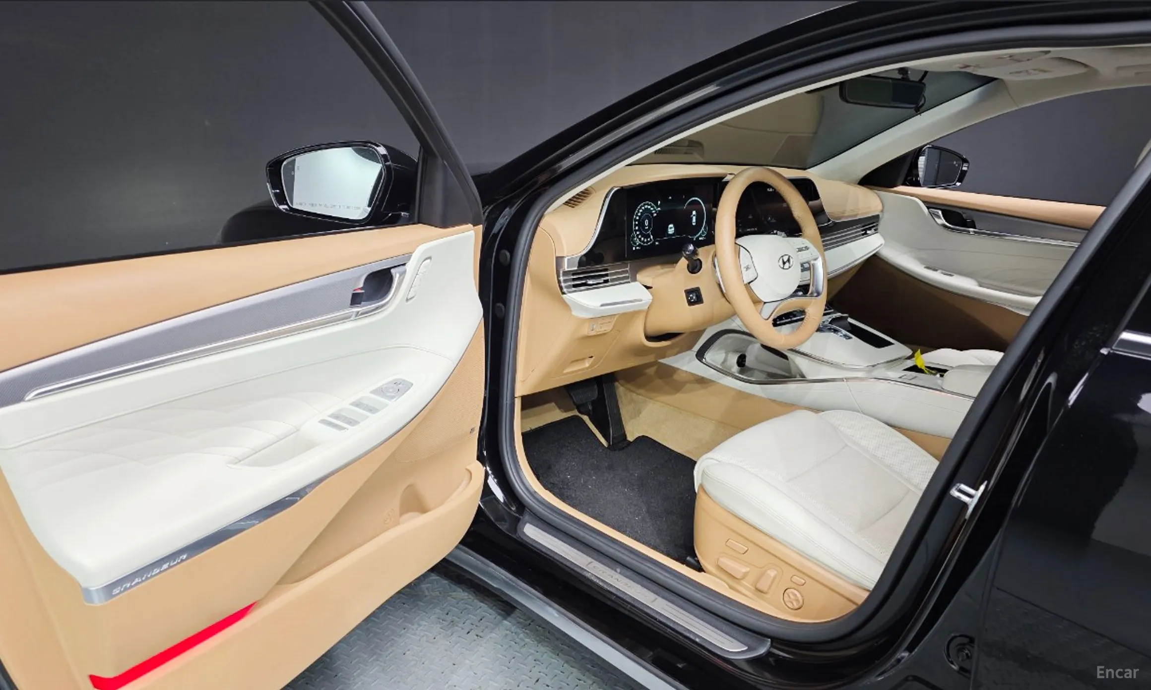 Hyundai Grandeur IG превью 10