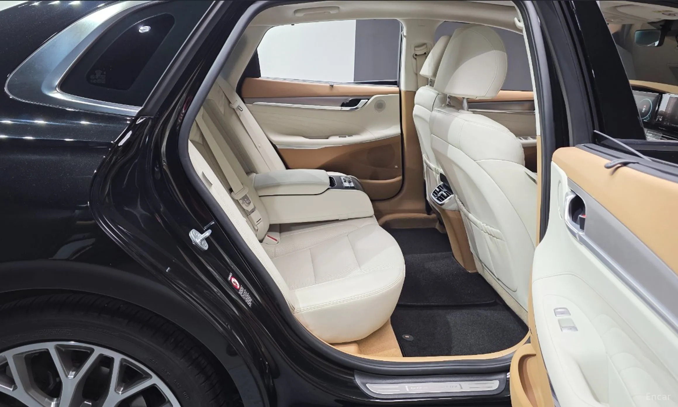 Hyundai Grandeur IG превью 12