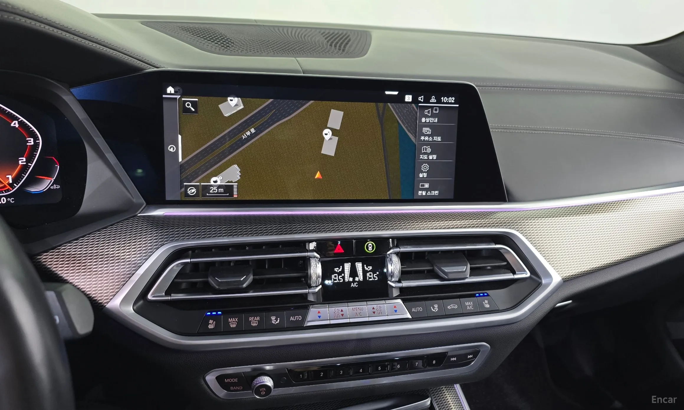 BMW X5 (G05) превью 12