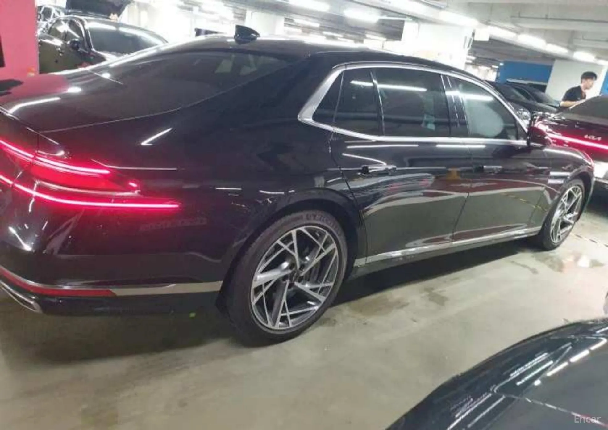 Genesis G90 (RS4) превью 12