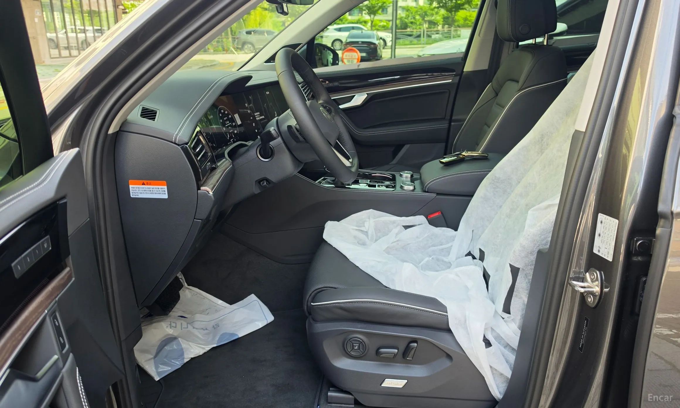 Volkswagen Touareg 3rd Generation превью 8