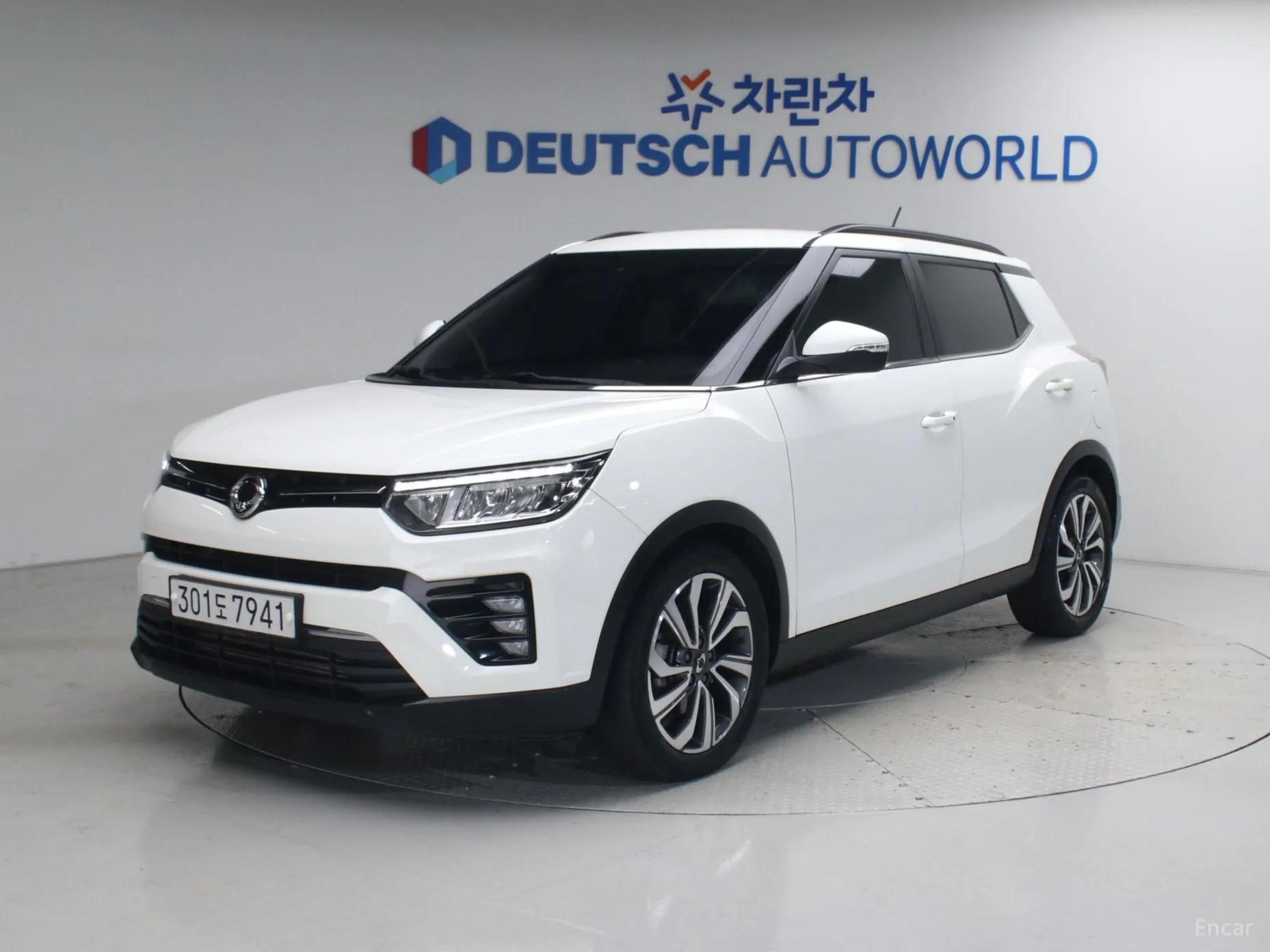 Berry New Tivoli