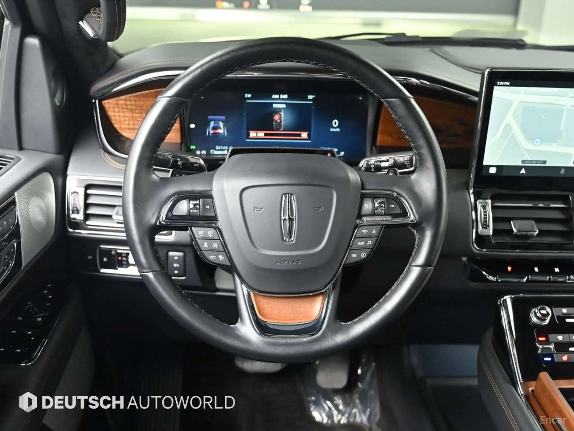 Lincoln Navigator 4th generation превью 13