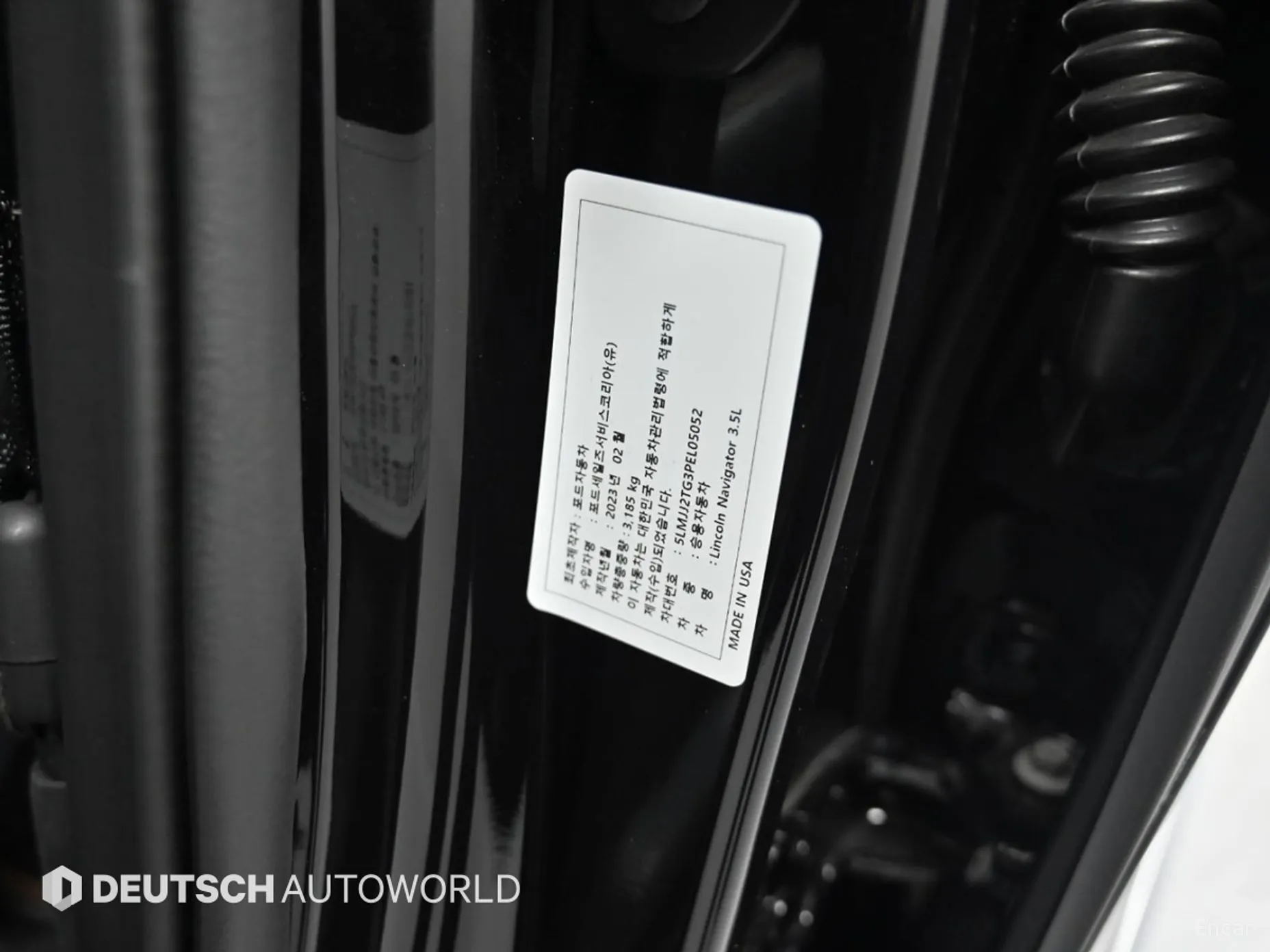 Lincoln Navigator 4th generation превью 20