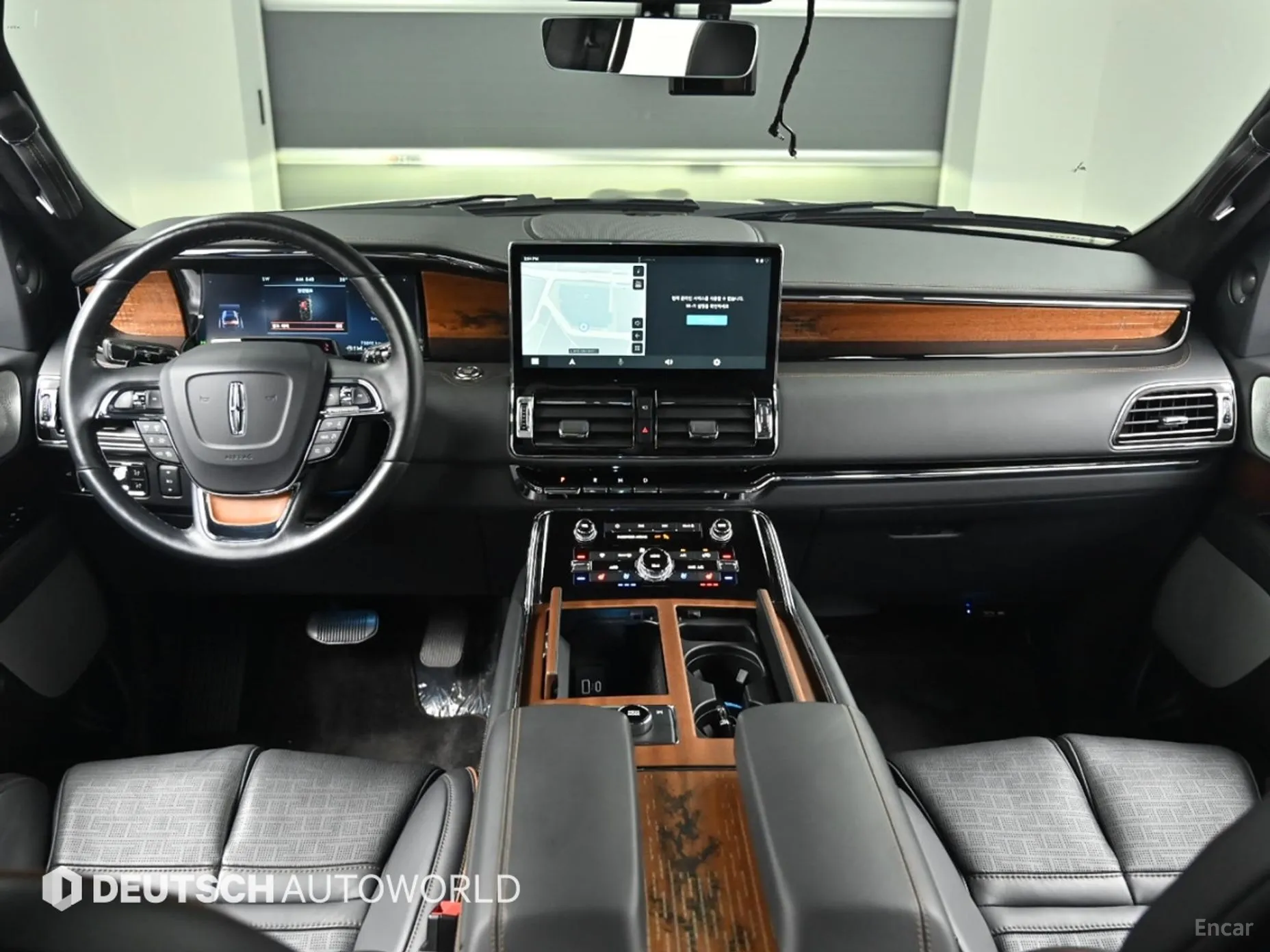 Lincoln Navigator 4th generation превью 7