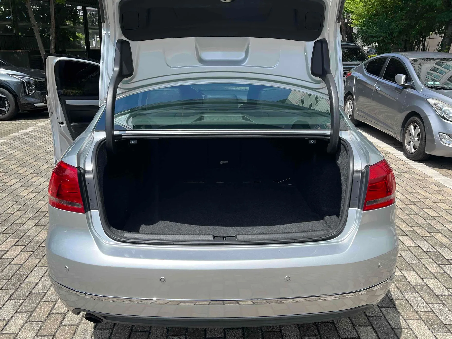Volkswagen The New Passat превью 11