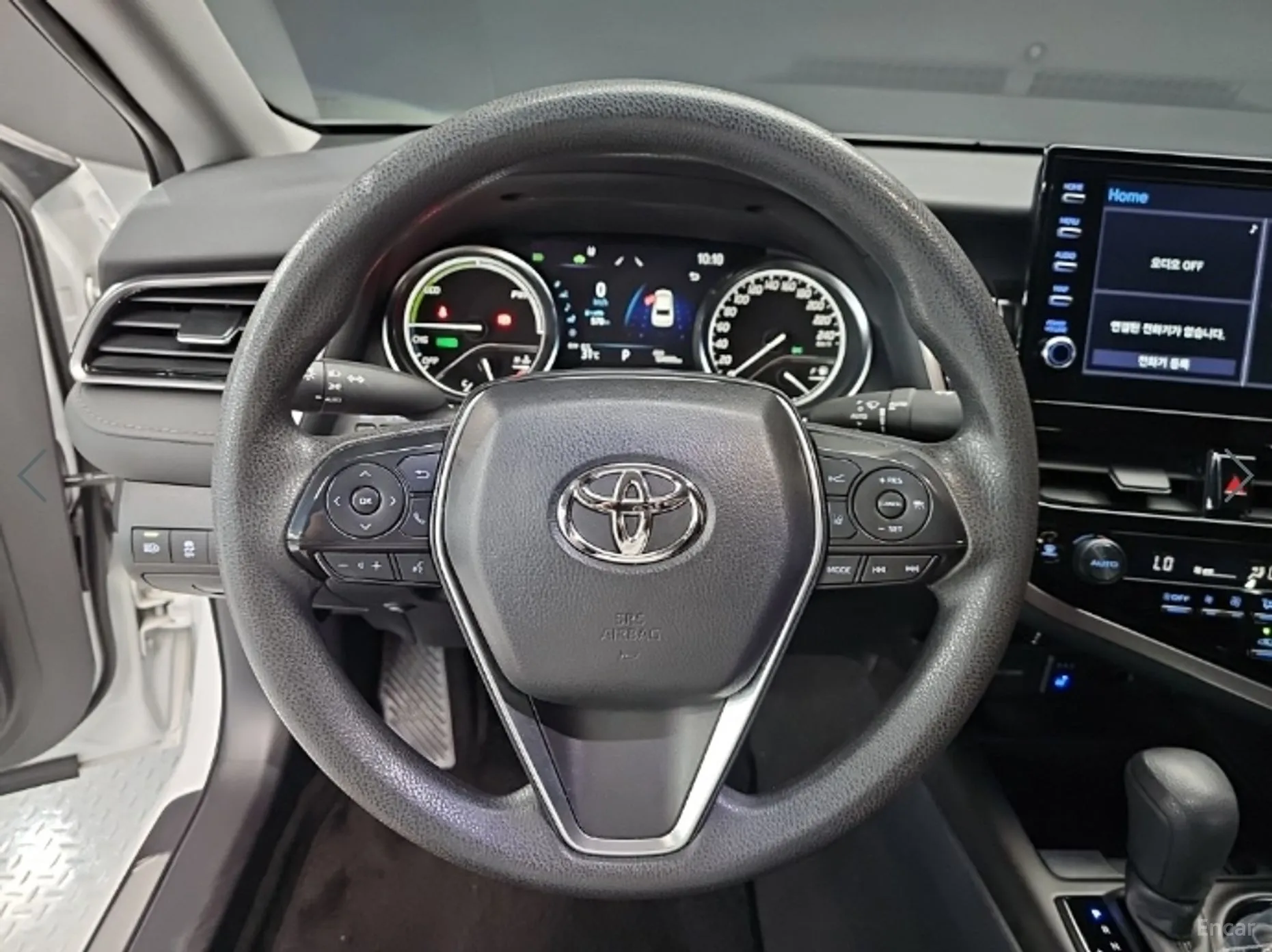 Toyota Camry (XV70) превью 10