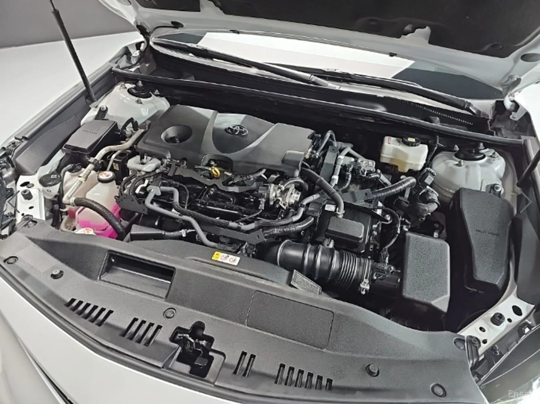 Toyota Camry (XV70) превью 6