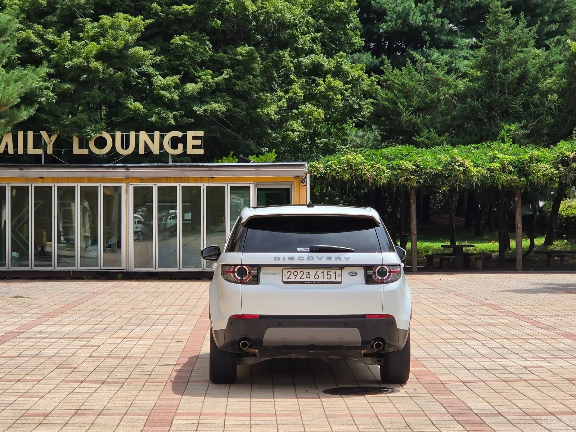 Land Rover Discovery Sports превью 3