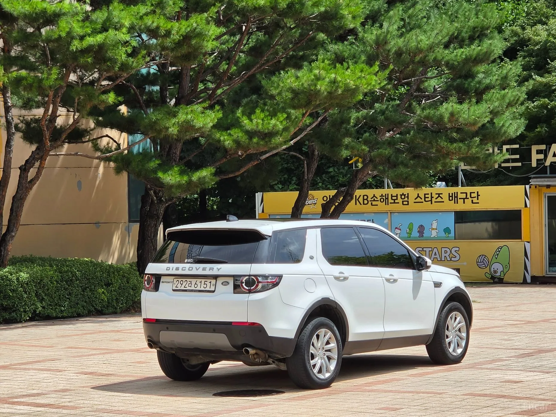 Land Rover Discovery Sports превью 4
