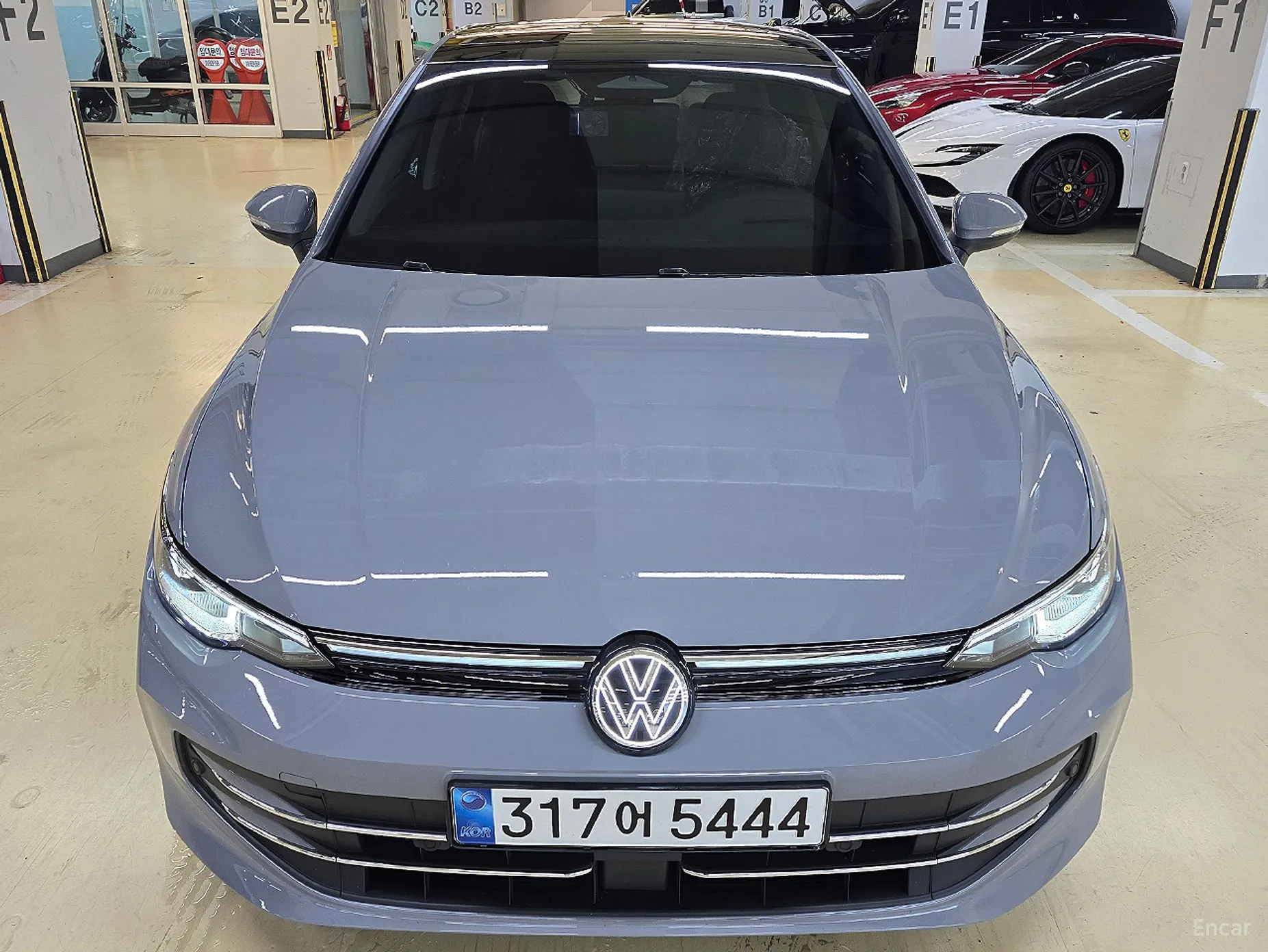 Volkswagen Golf 8th Generation превью 3