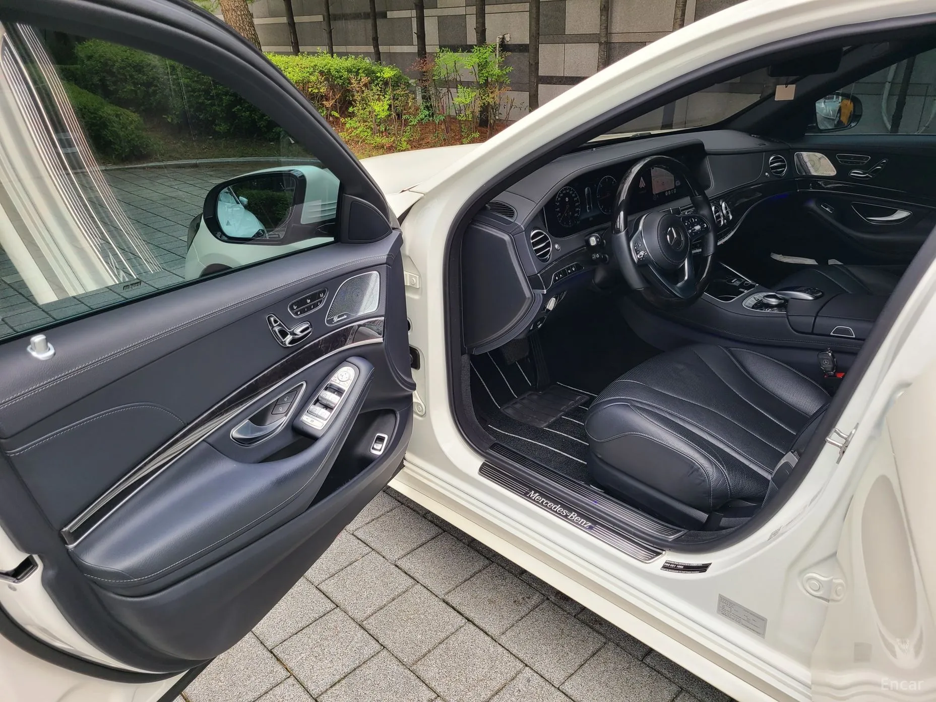 Mercedes Benz S-Class W222 превью 13
