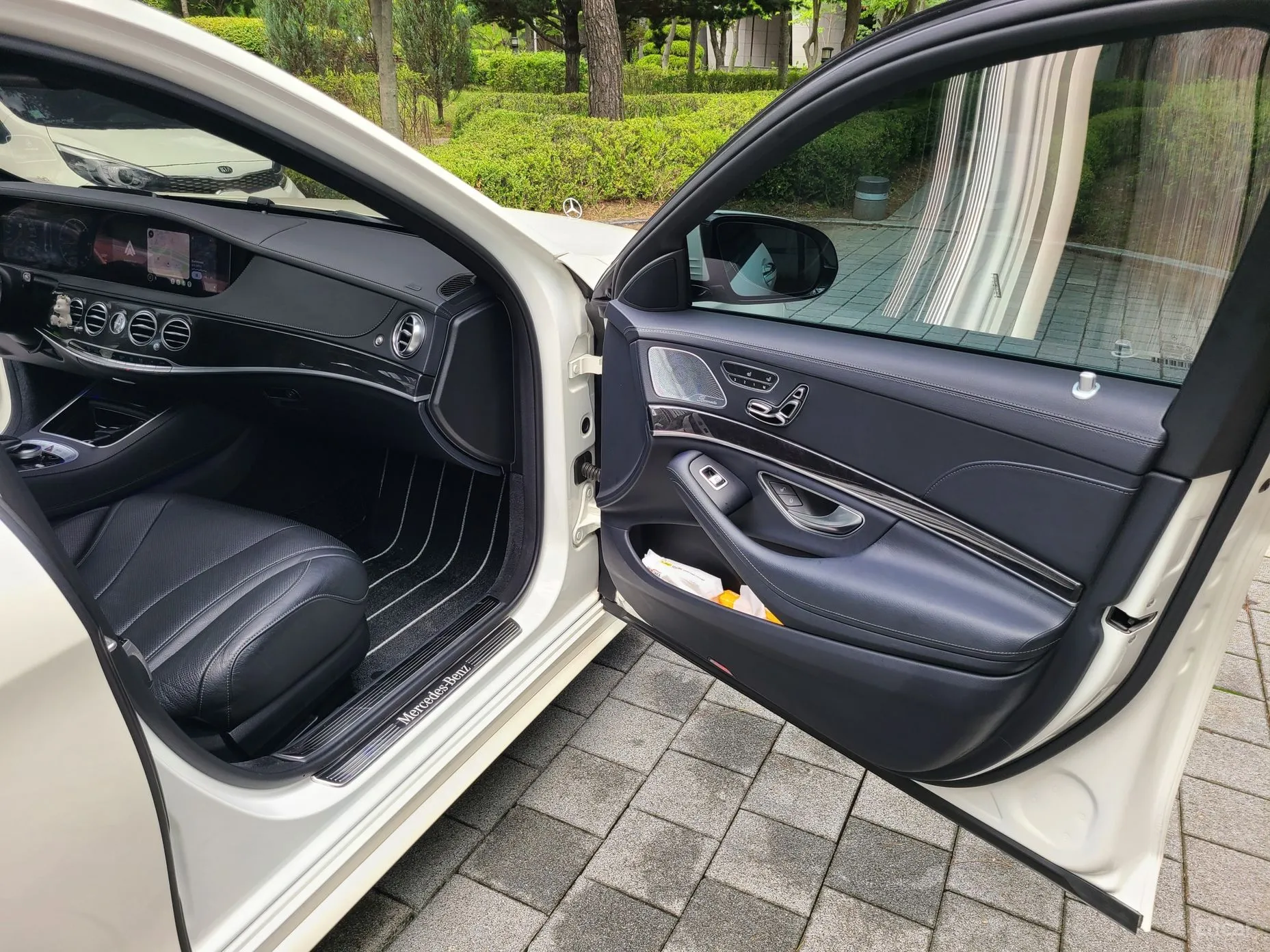 Mercedes Benz S-Class W222 превью 14