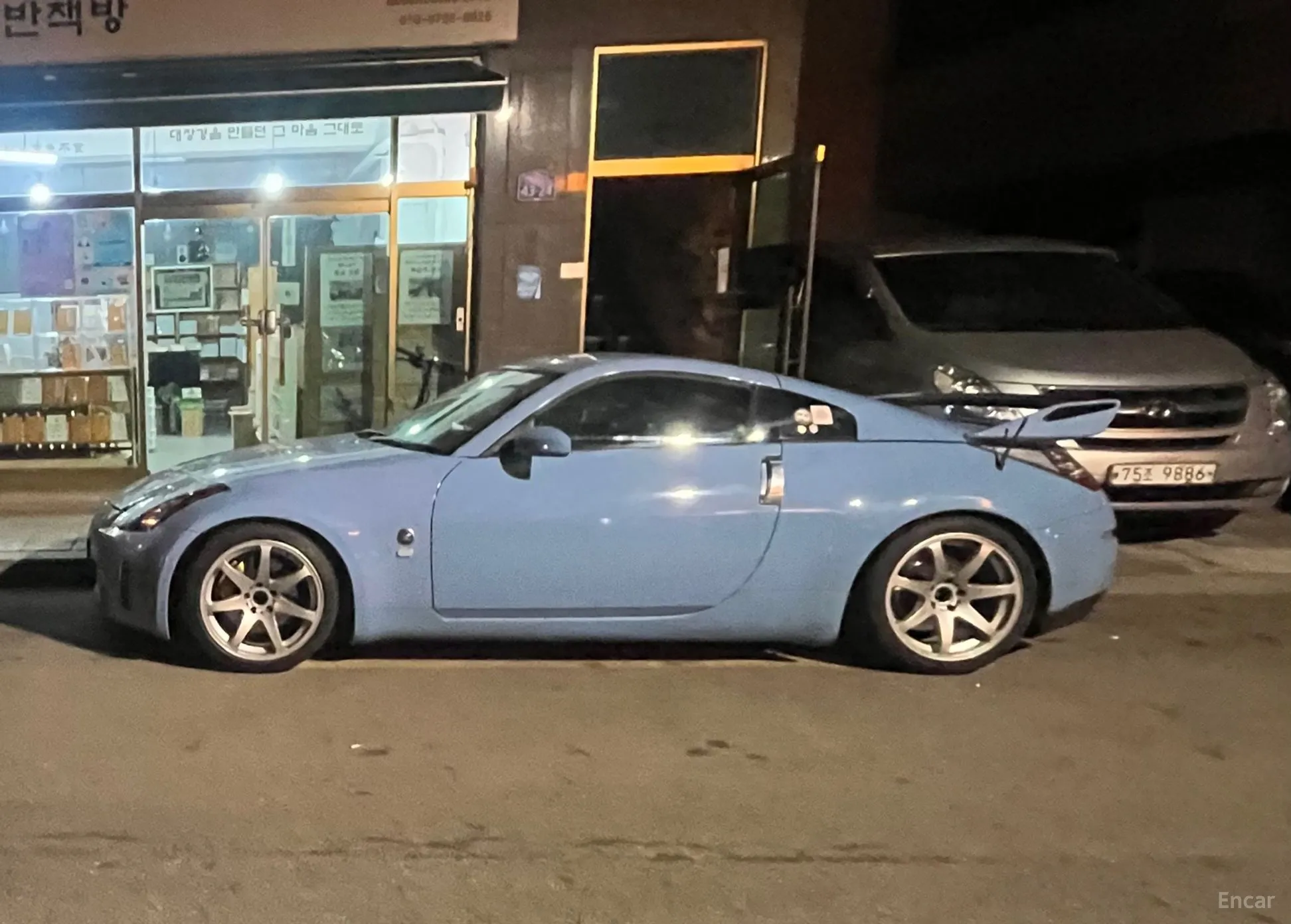 Nissan 350Z превью 18
