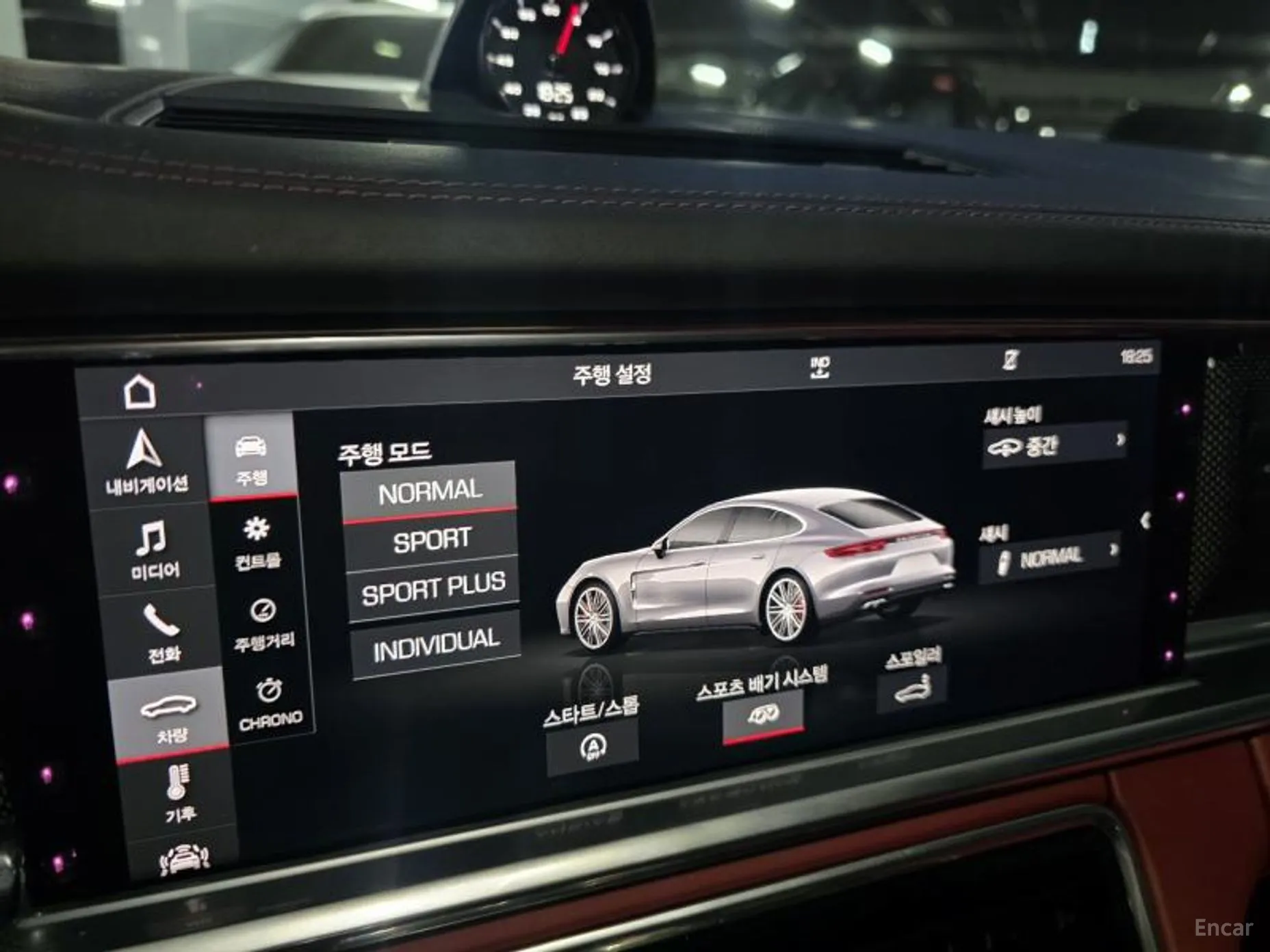 Porsche Panamera (971) превью 15