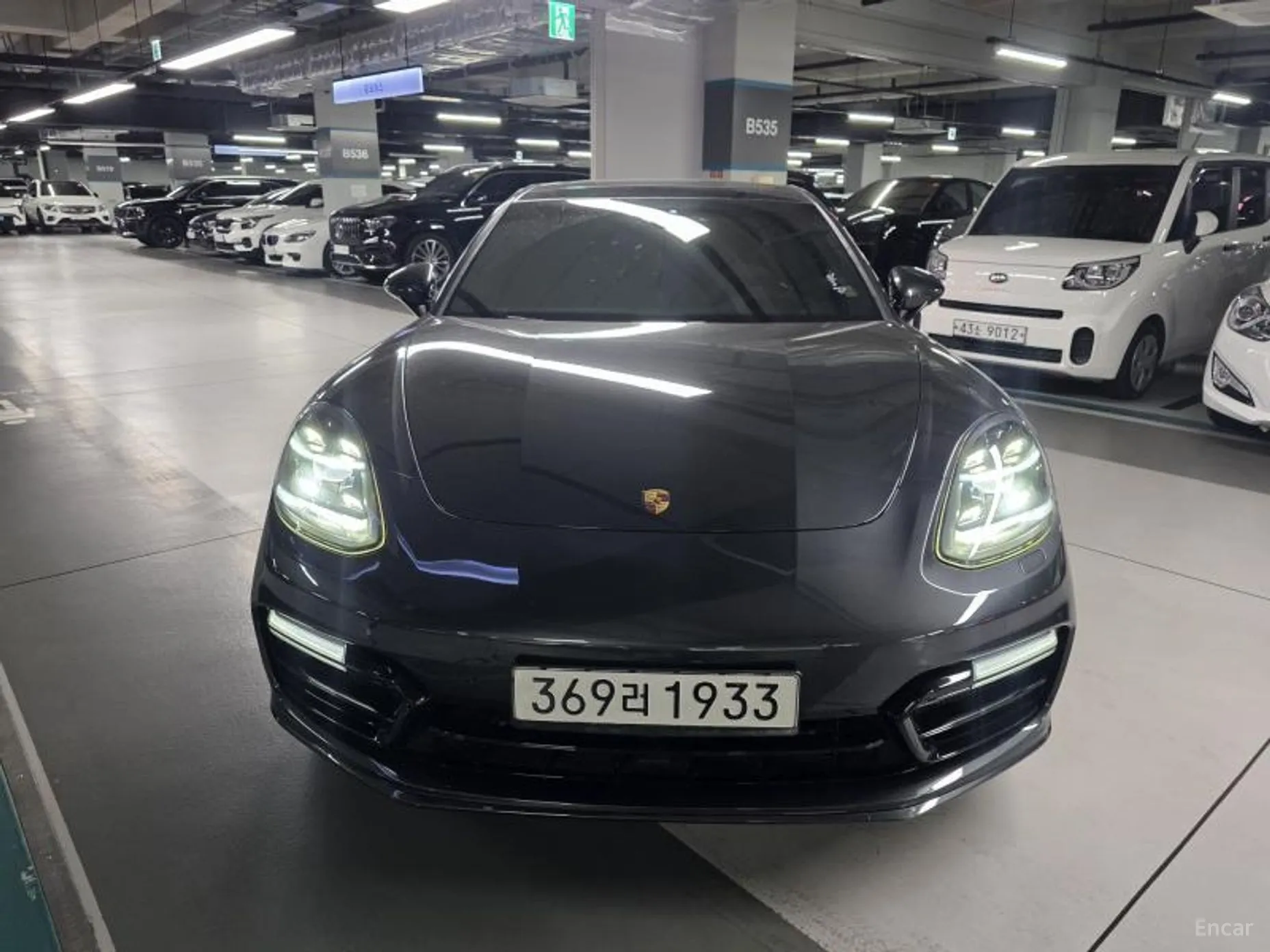 Porsche Panamera (971) превью 4