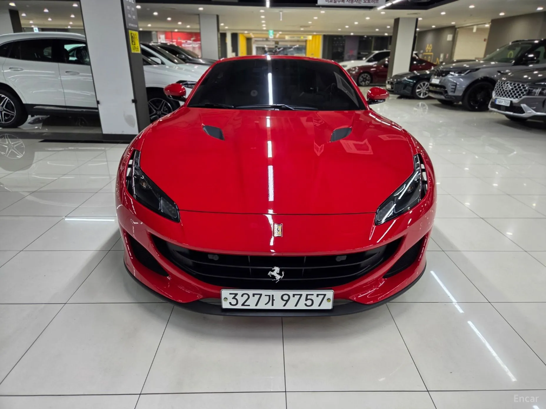 Ferrari Portofino превью 14