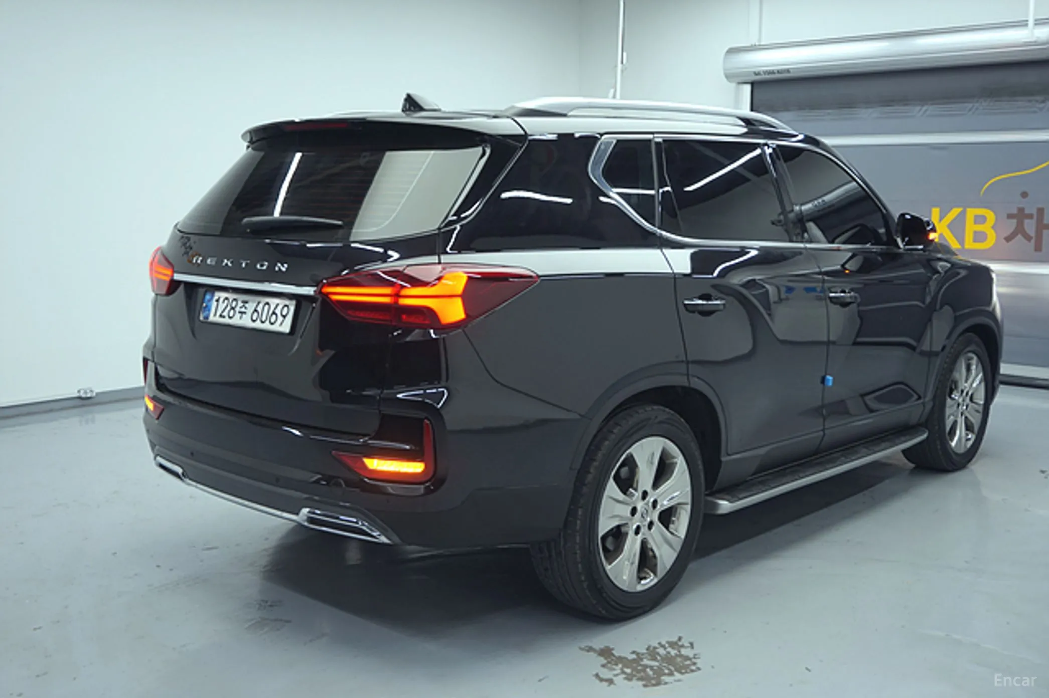 KG Mobility (SsangYong) Rexton превью 6