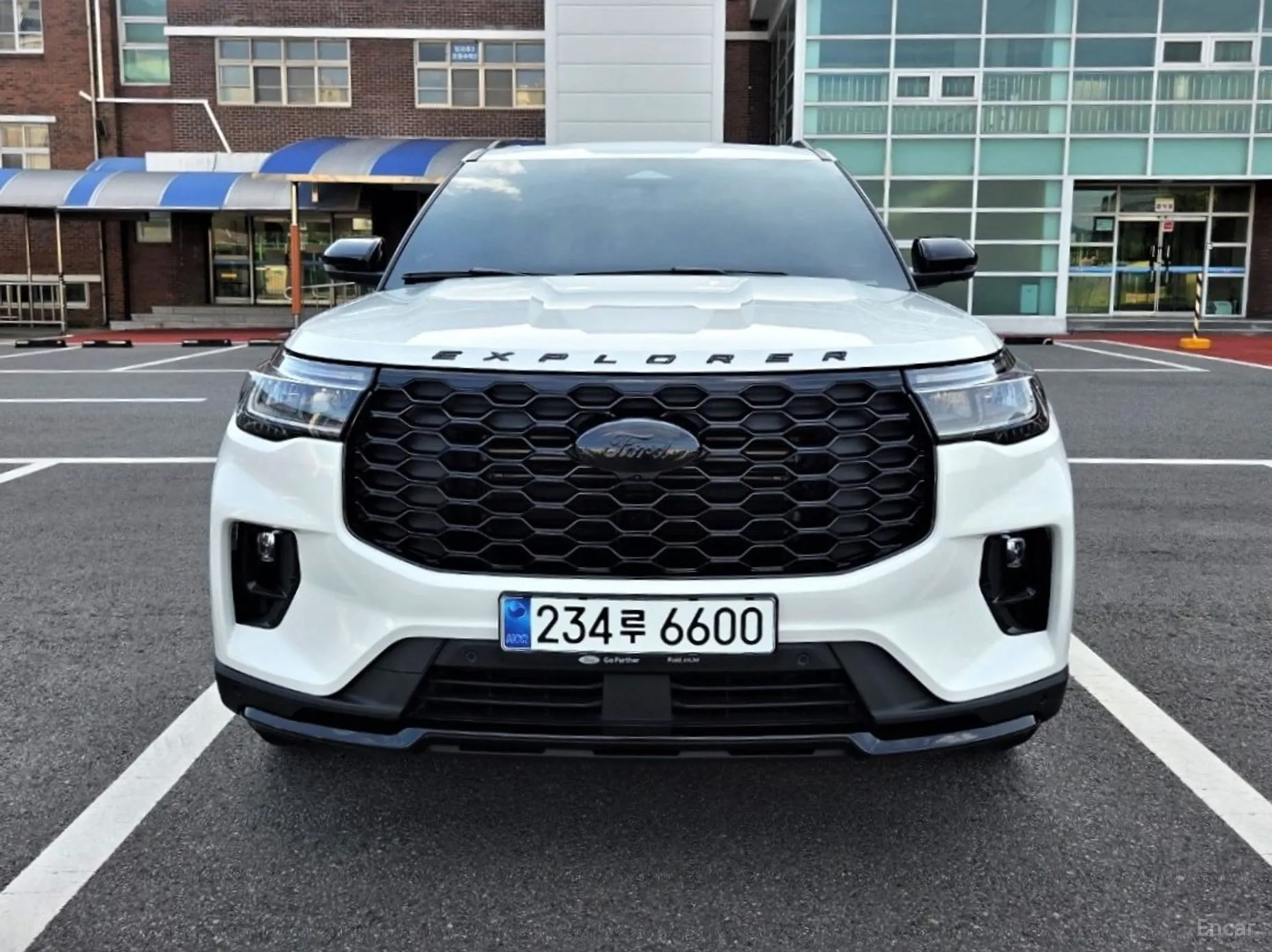Explorer 6th Generation