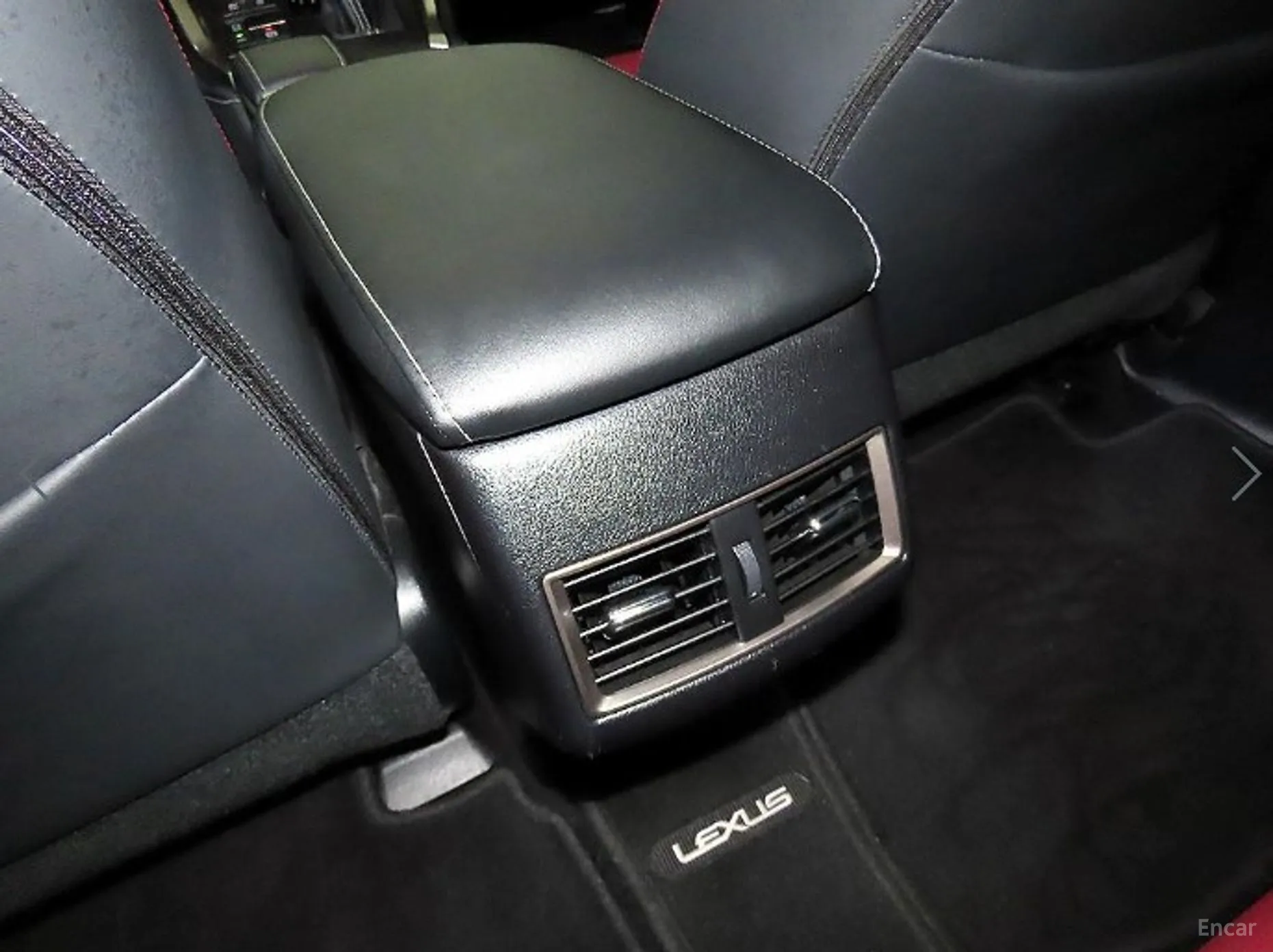 Lexus NX300h превью 15