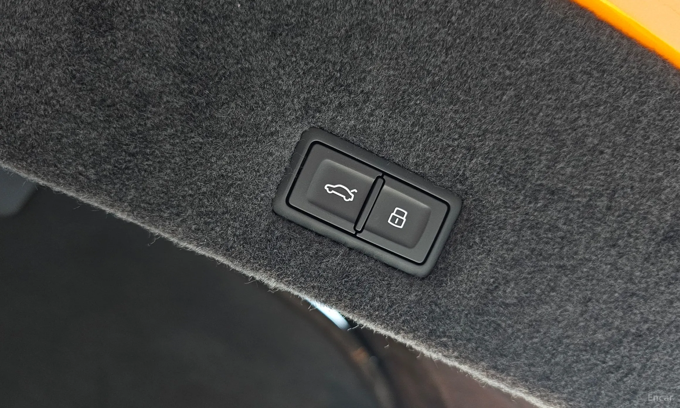 Lamborghini Urus превью 17