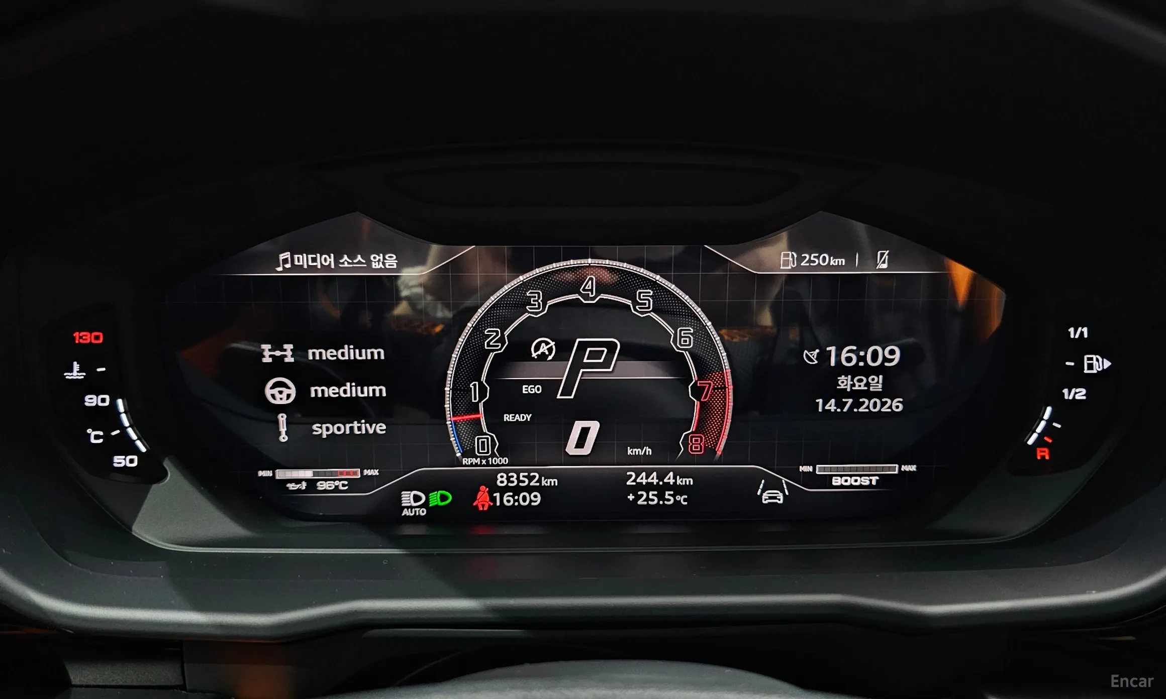 Lamborghini Urus превью 8