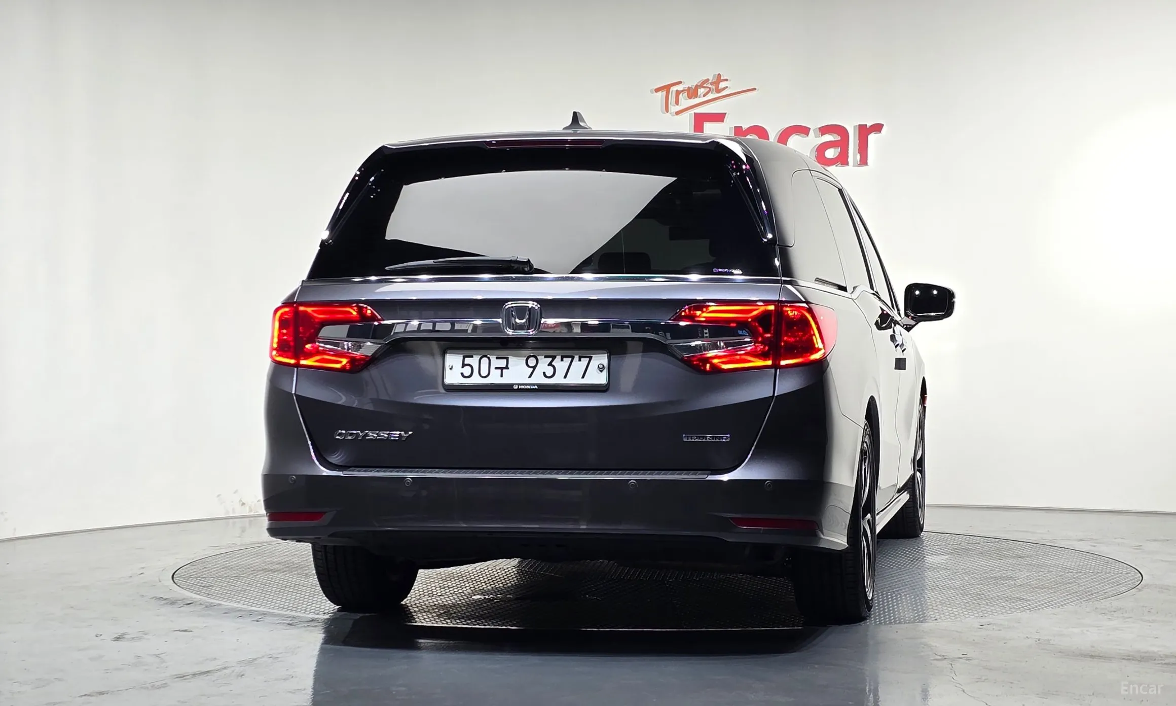 Honda Odyssey превью 4