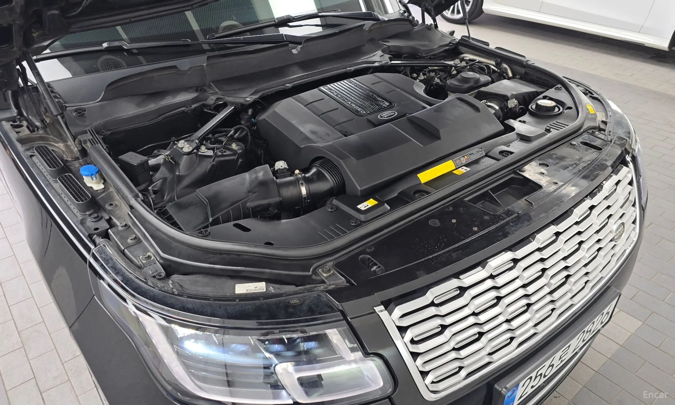 Land Rover Range Rover 4th Generation превью 6
