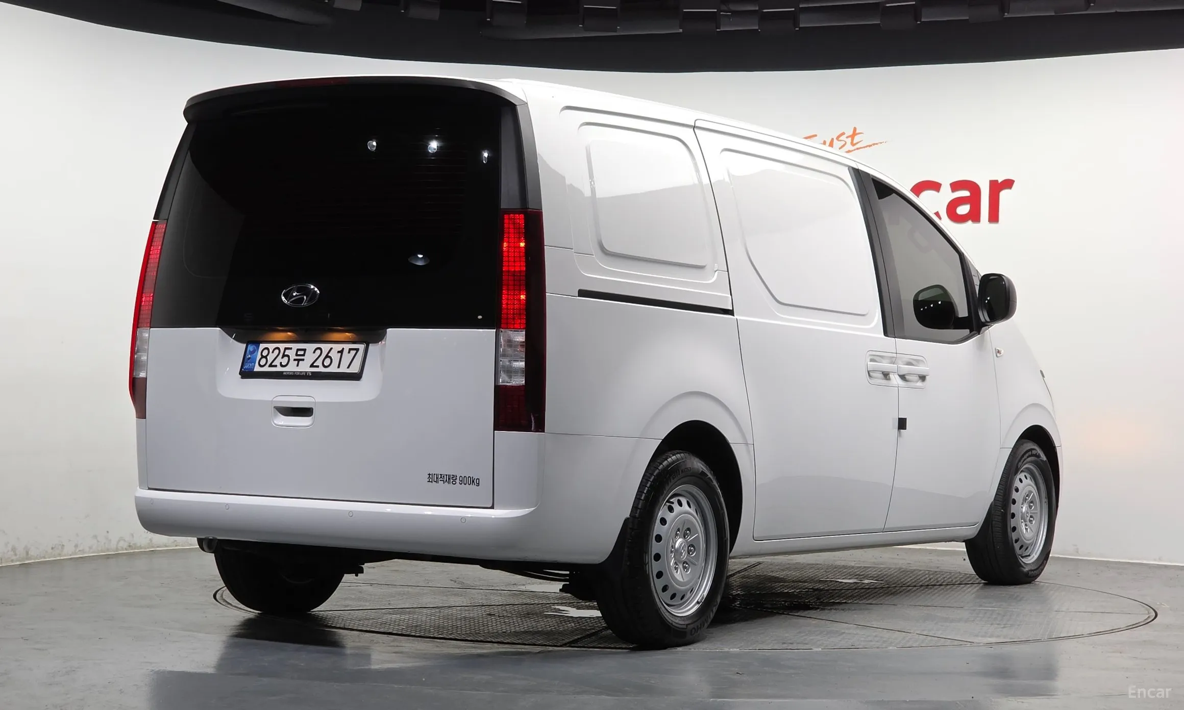Hyundai Staria превью 2