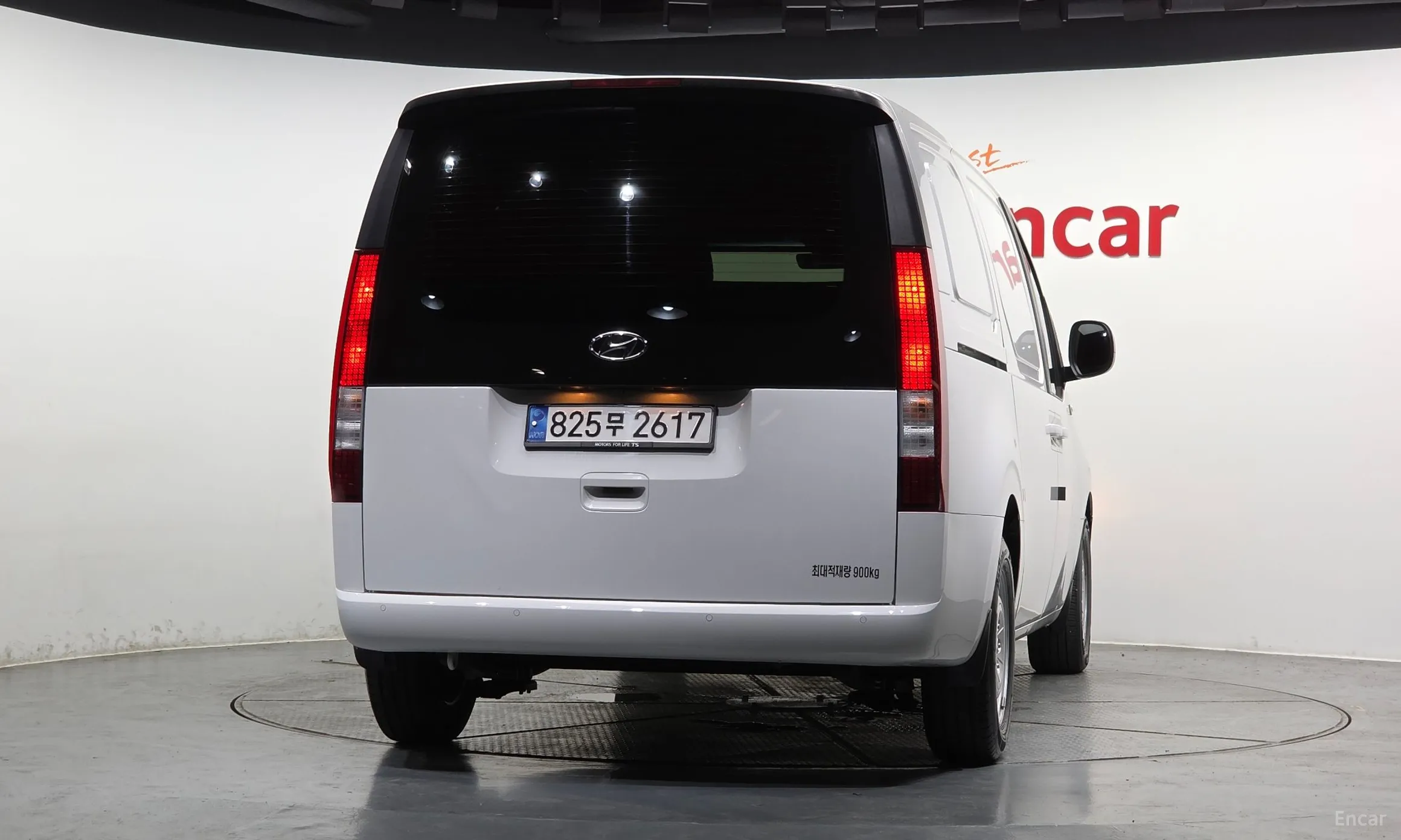 Hyundai Staria превью 4