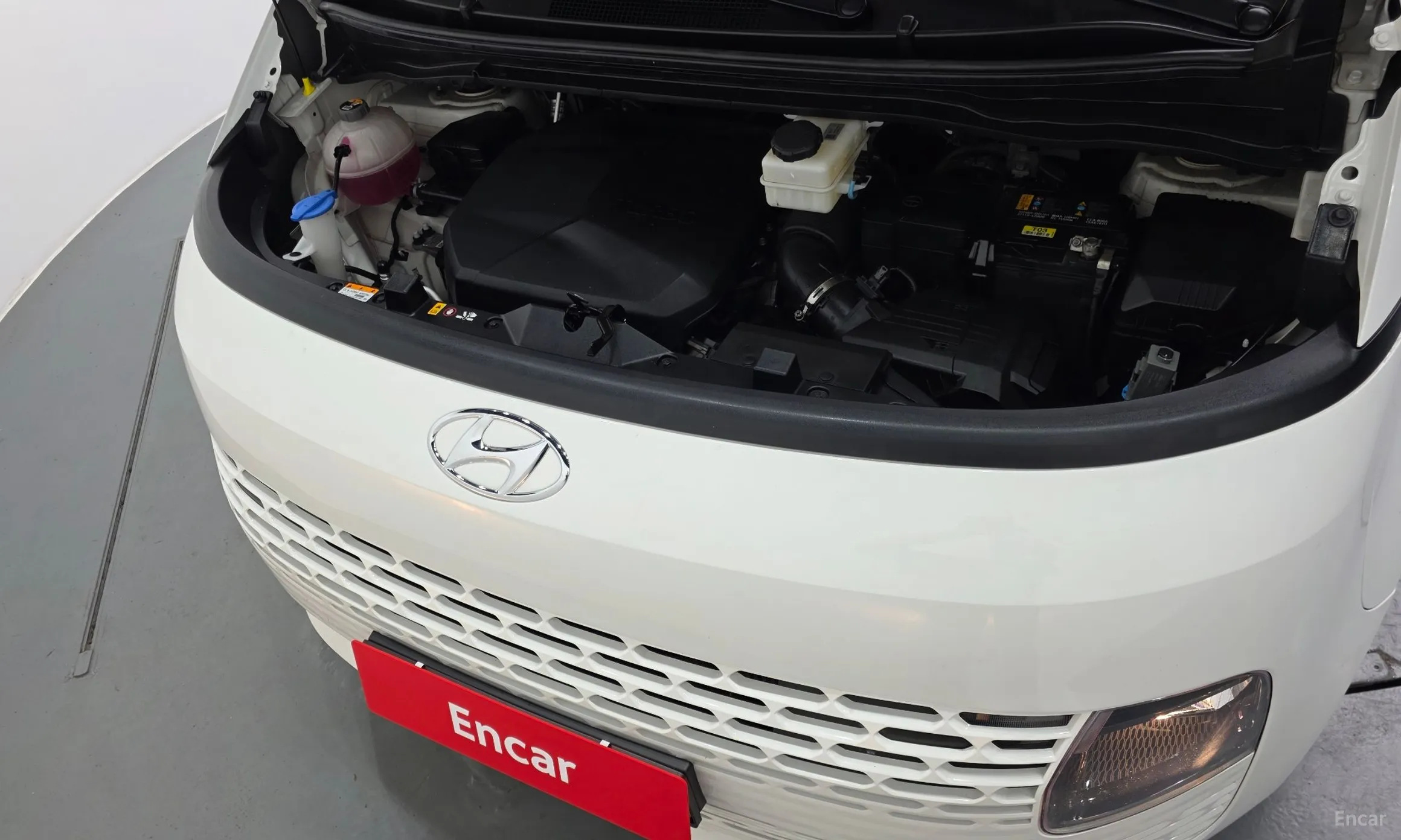 Hyundai Staria превью 6