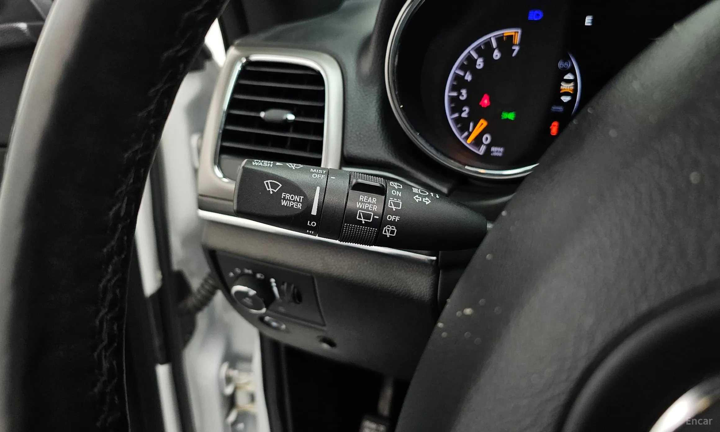 Jeep Grand Cherokee превью 19