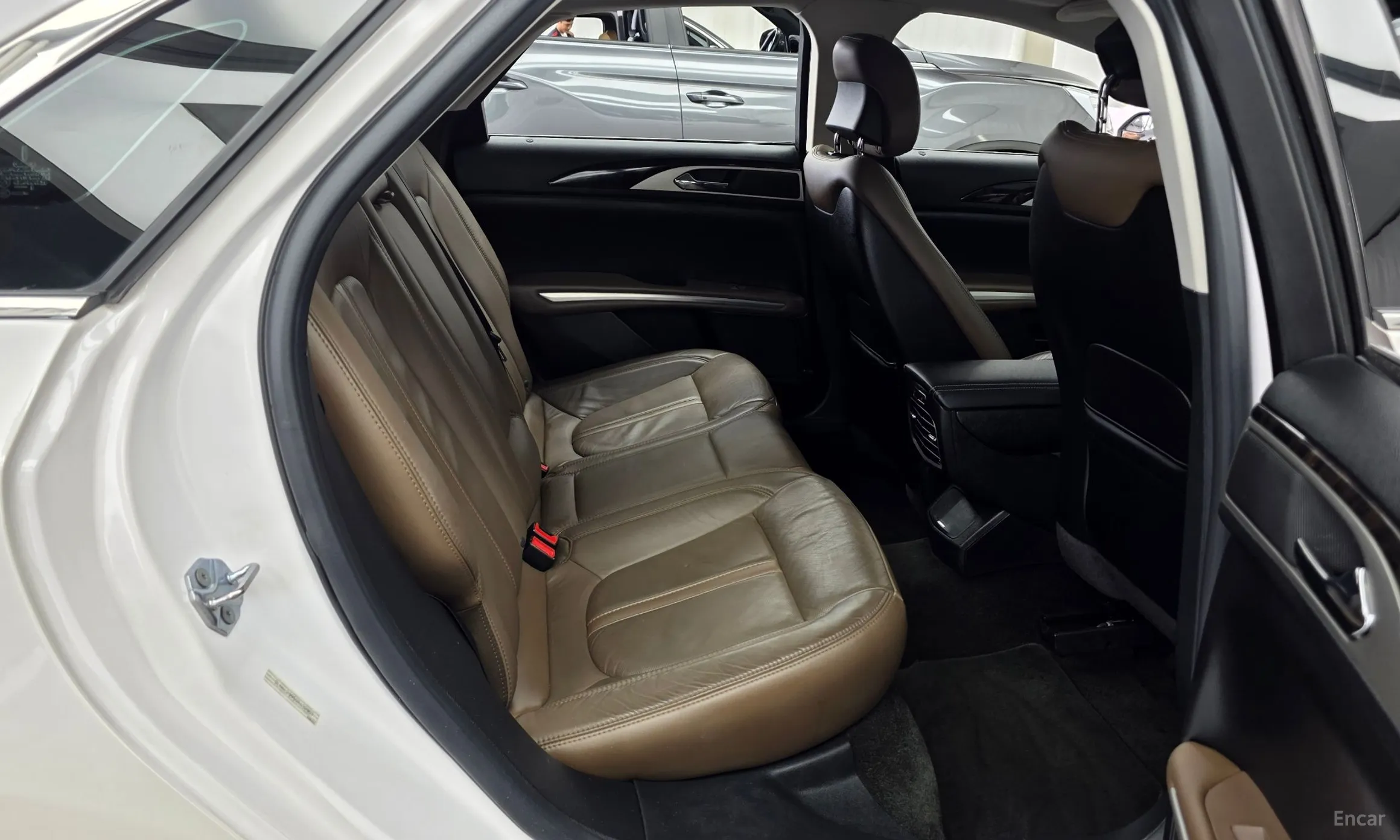Lincoln New MKZ превью 12