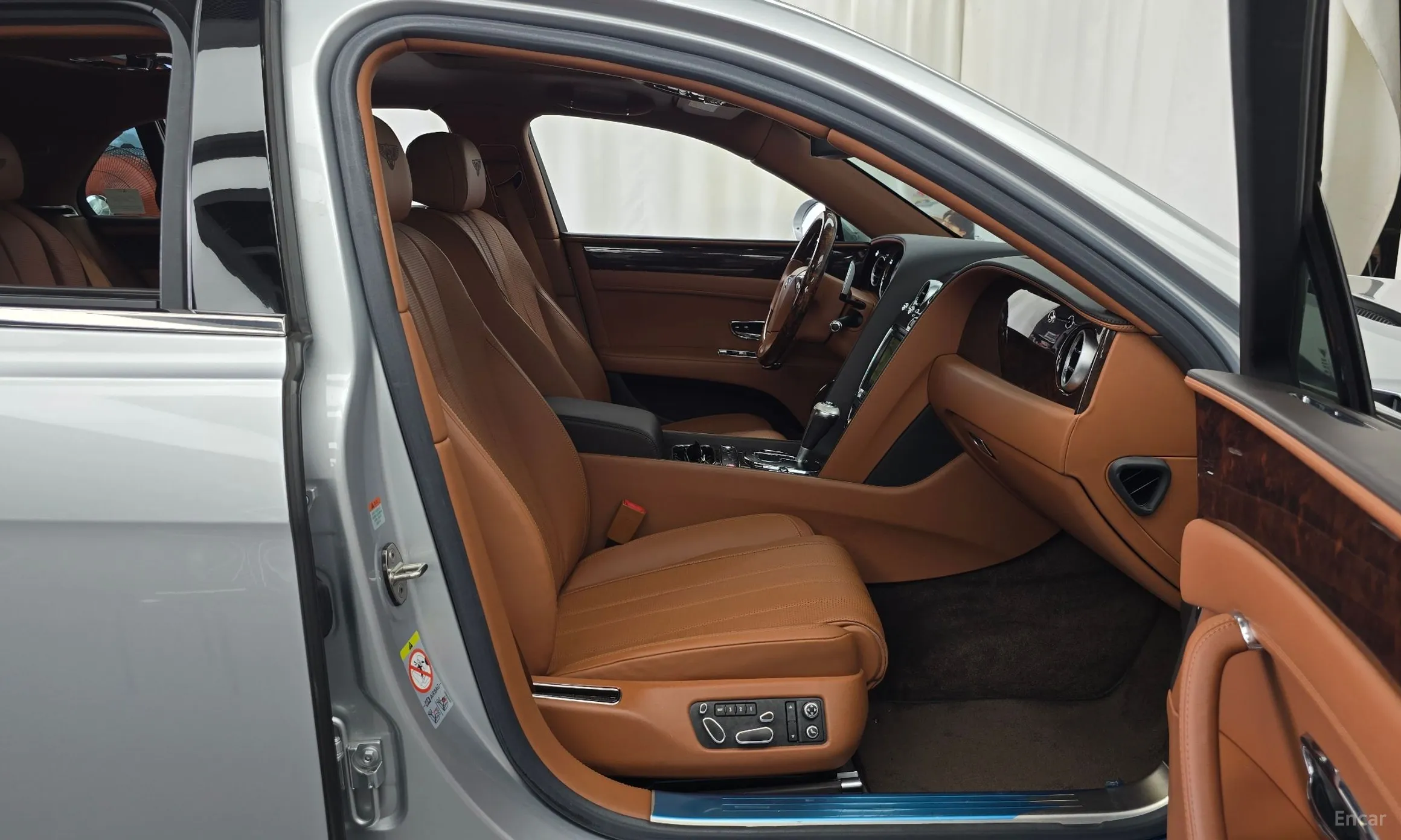 Bentley Flying Spur 2nd Generation превью 11