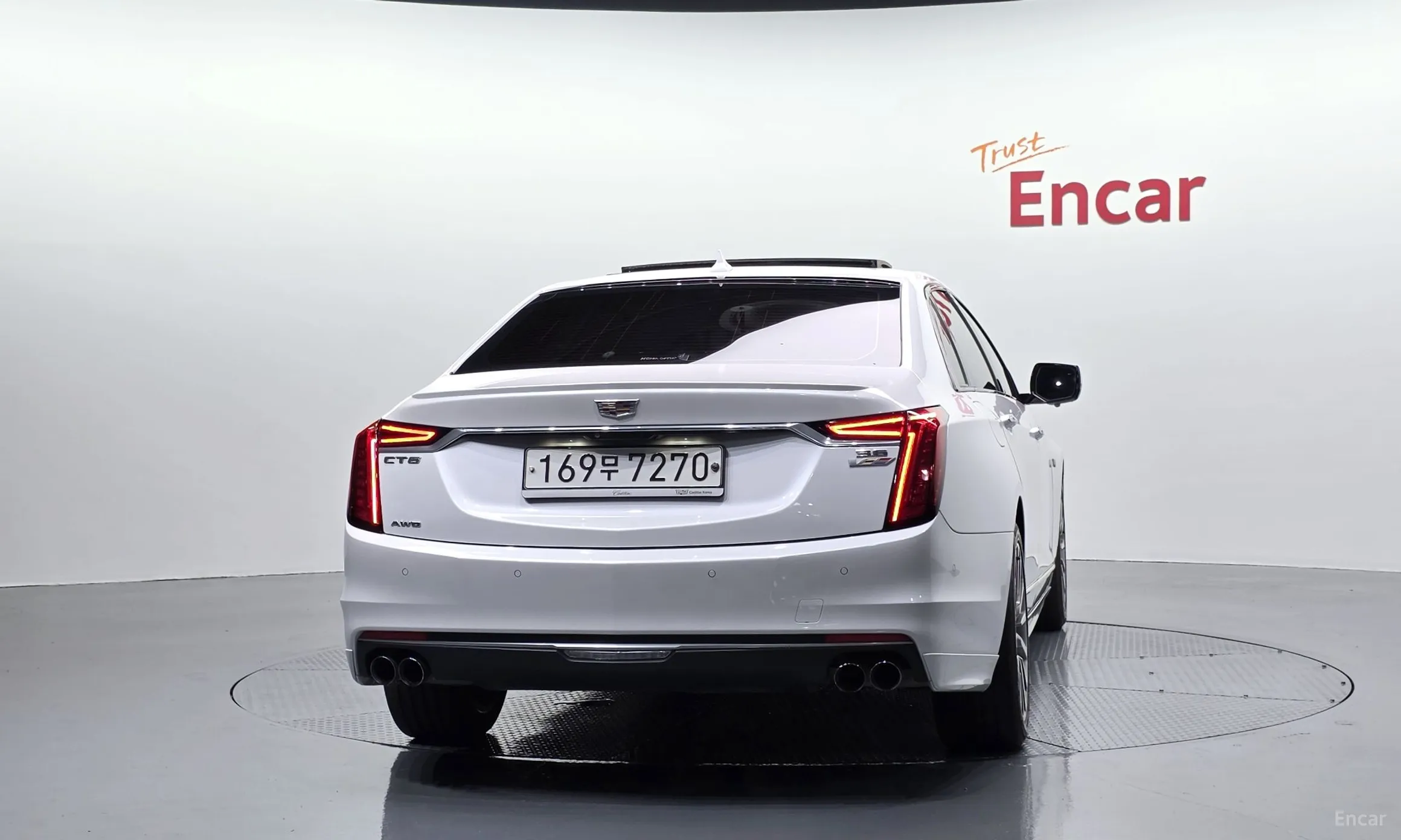 Cadillac CT6 превью 4