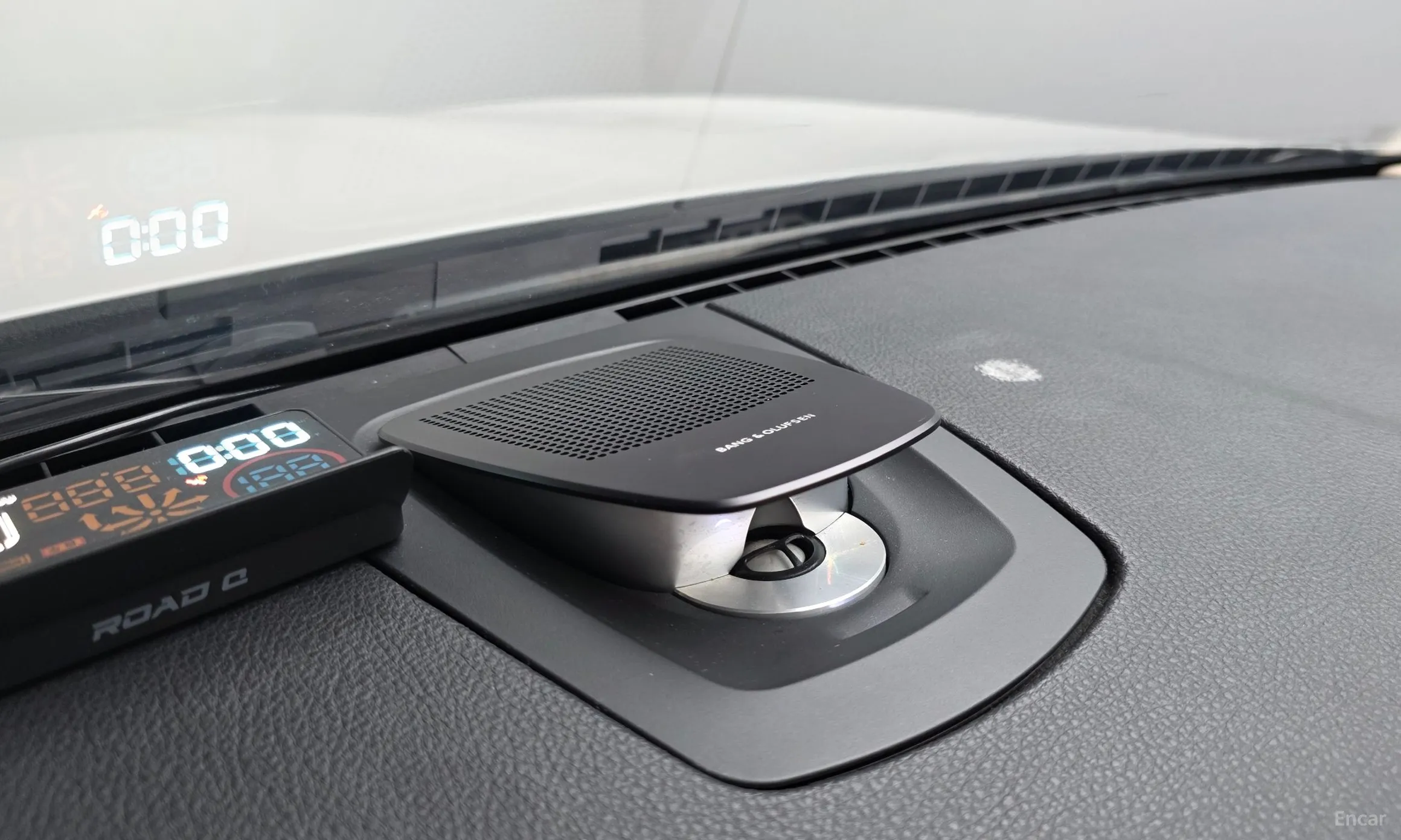 BMW 5 Series (F10) превью 16