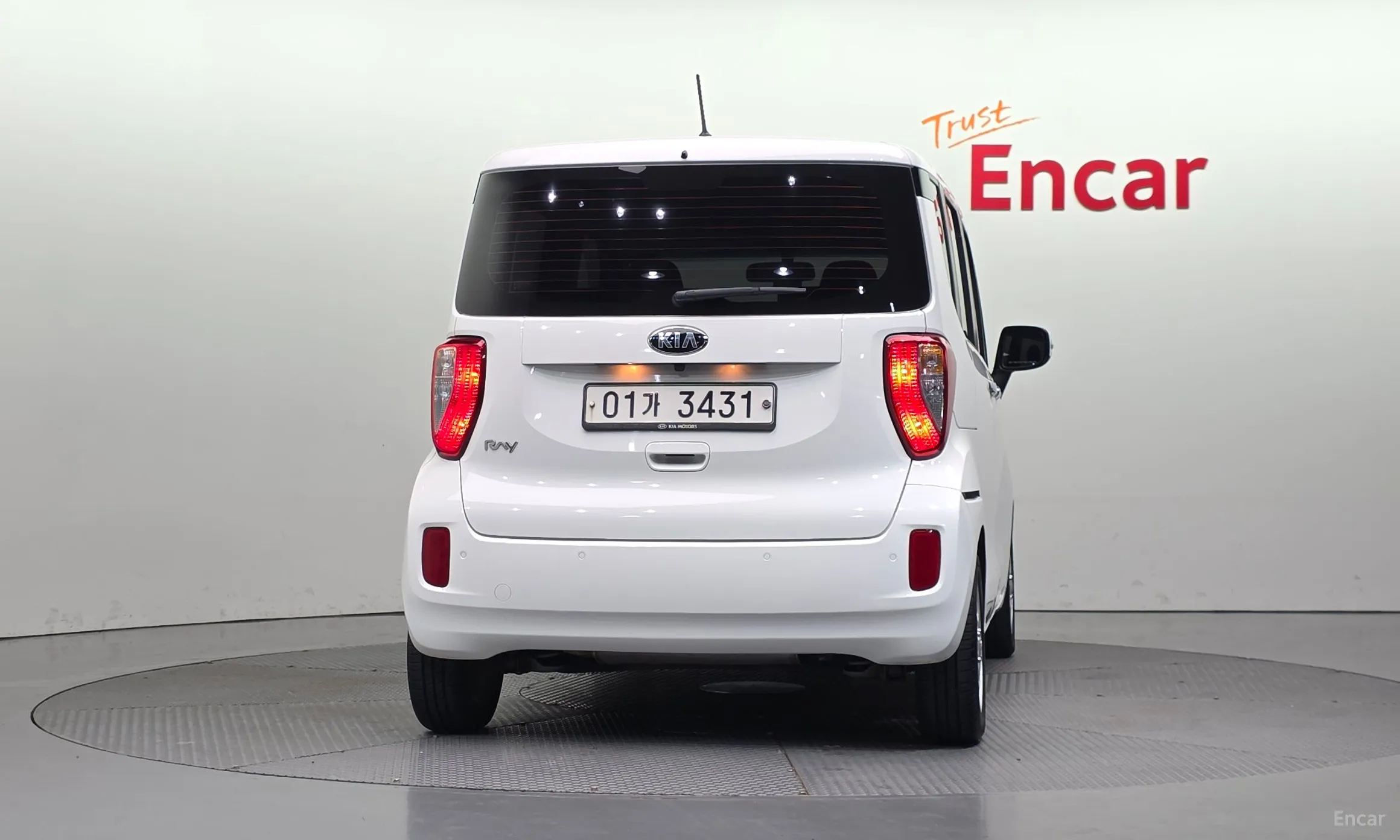Kia Ray превью 4