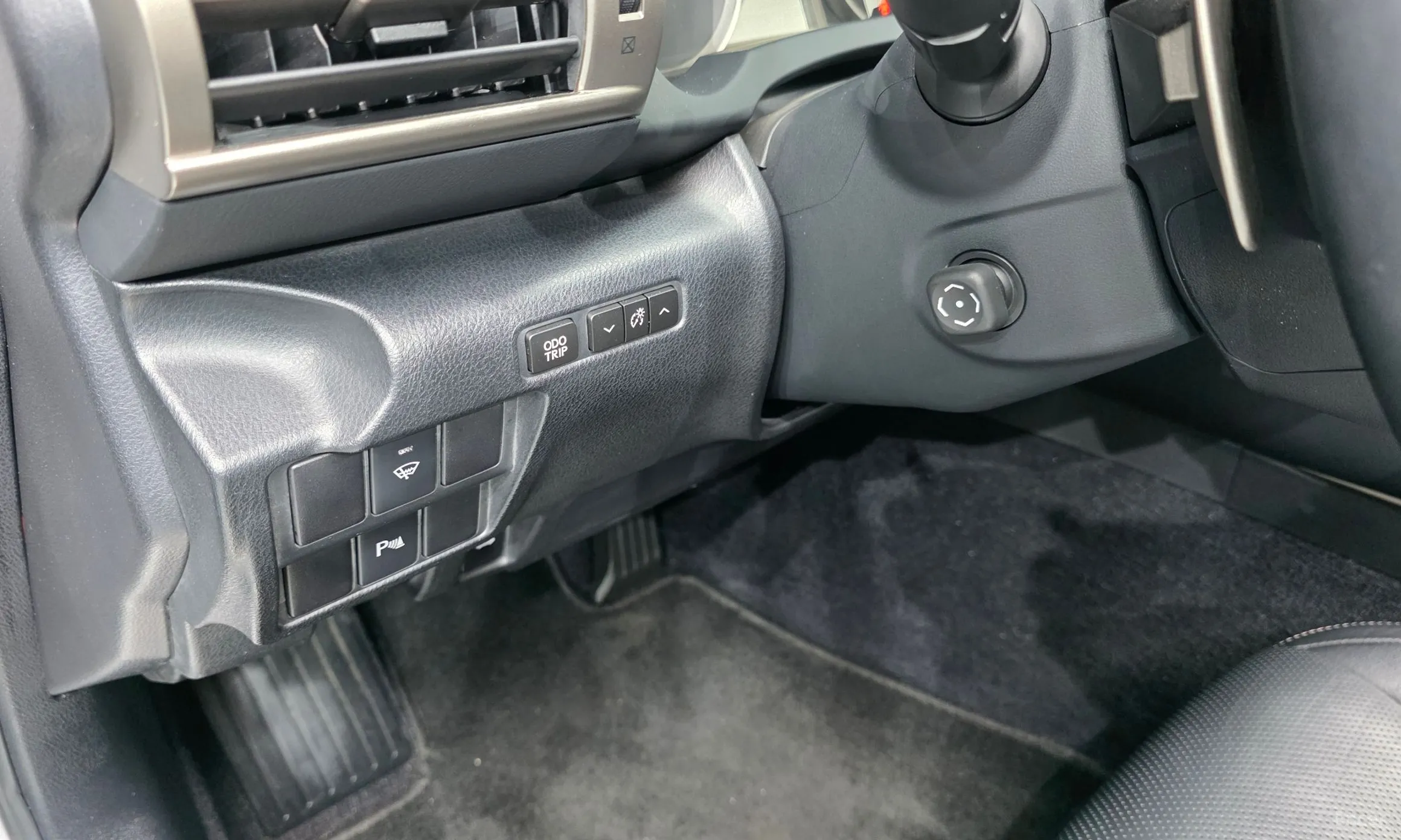 Lexus New IS250 превью 16