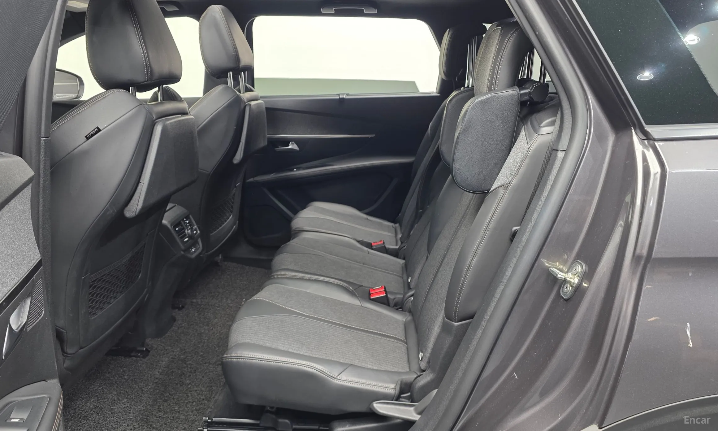 Peugeot 5008 2nd generation превью 11