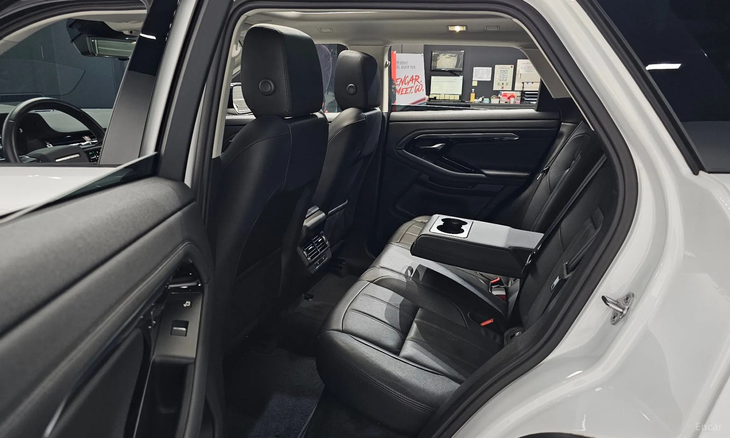 Land Rover Range Rover Evoque 2nd Generation превью 12